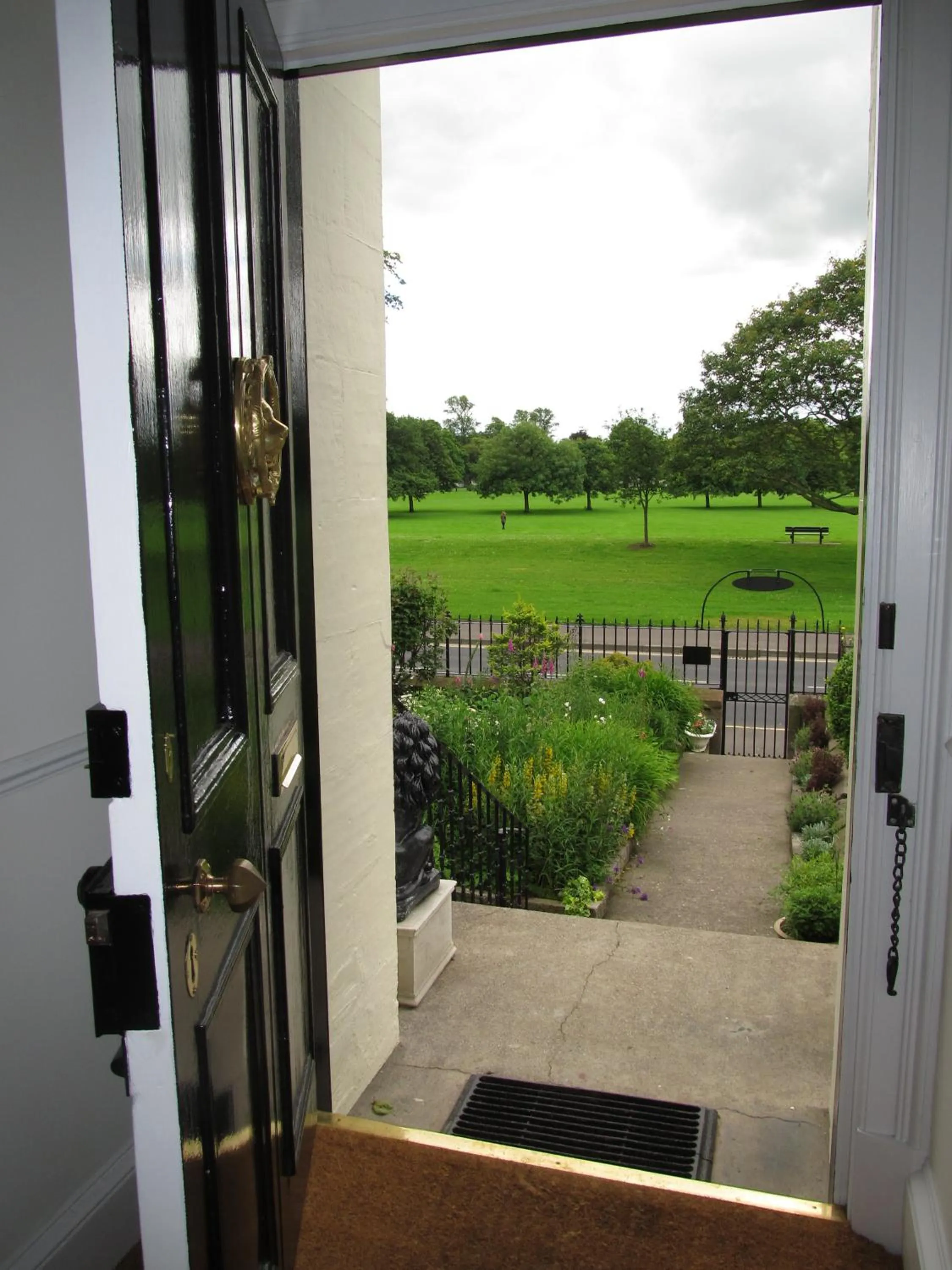 Area and facilities in The Townhouse