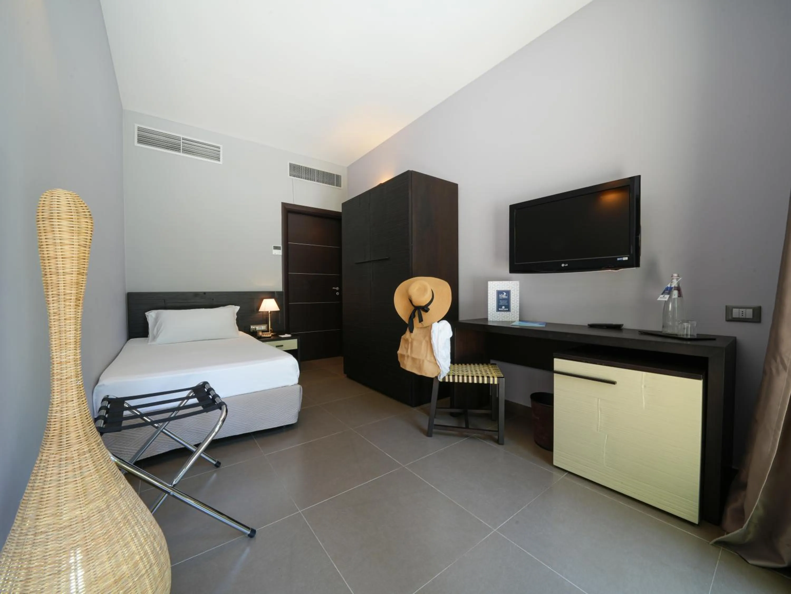 Bedroom, Bed in Le Dune Resort