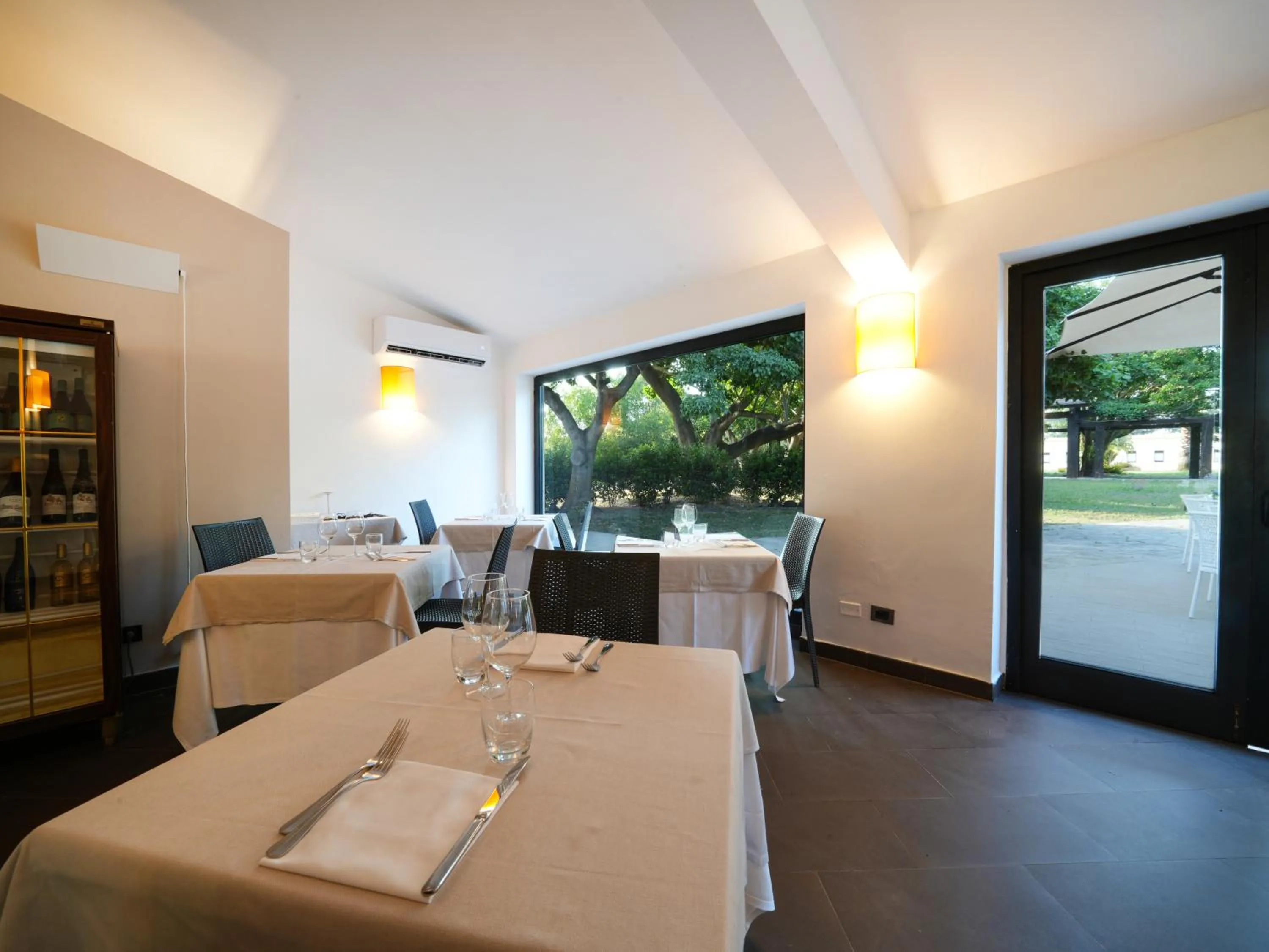 Dining area in Le Dune Resort