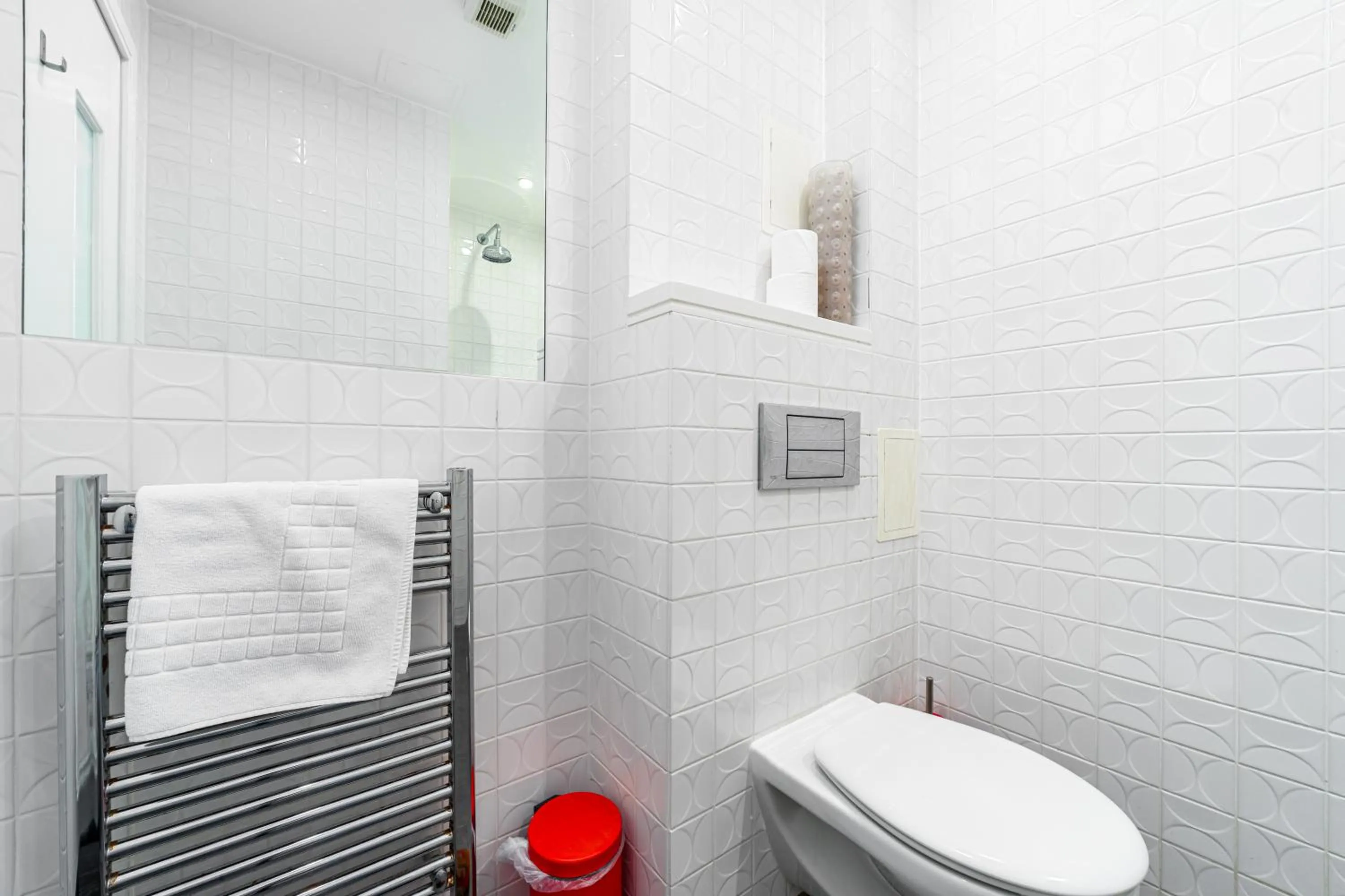 Bathroom in The Whitechapel