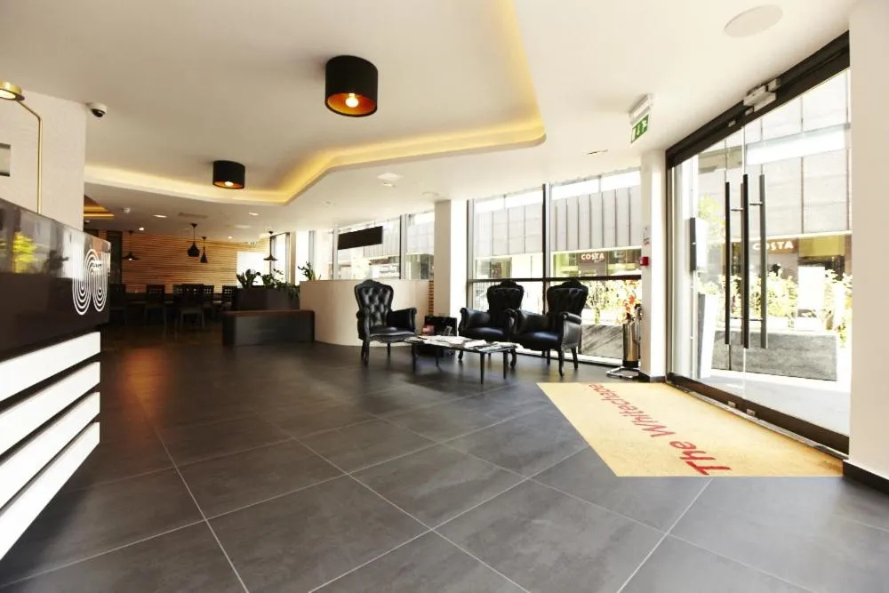 Restaurant/places to eat in The Whitechapel