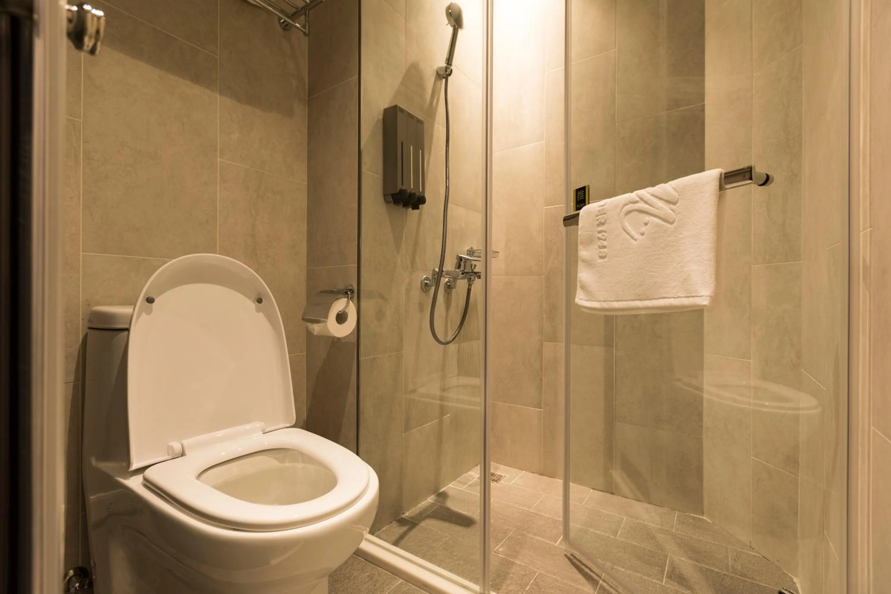 Toilet in Meander 1948