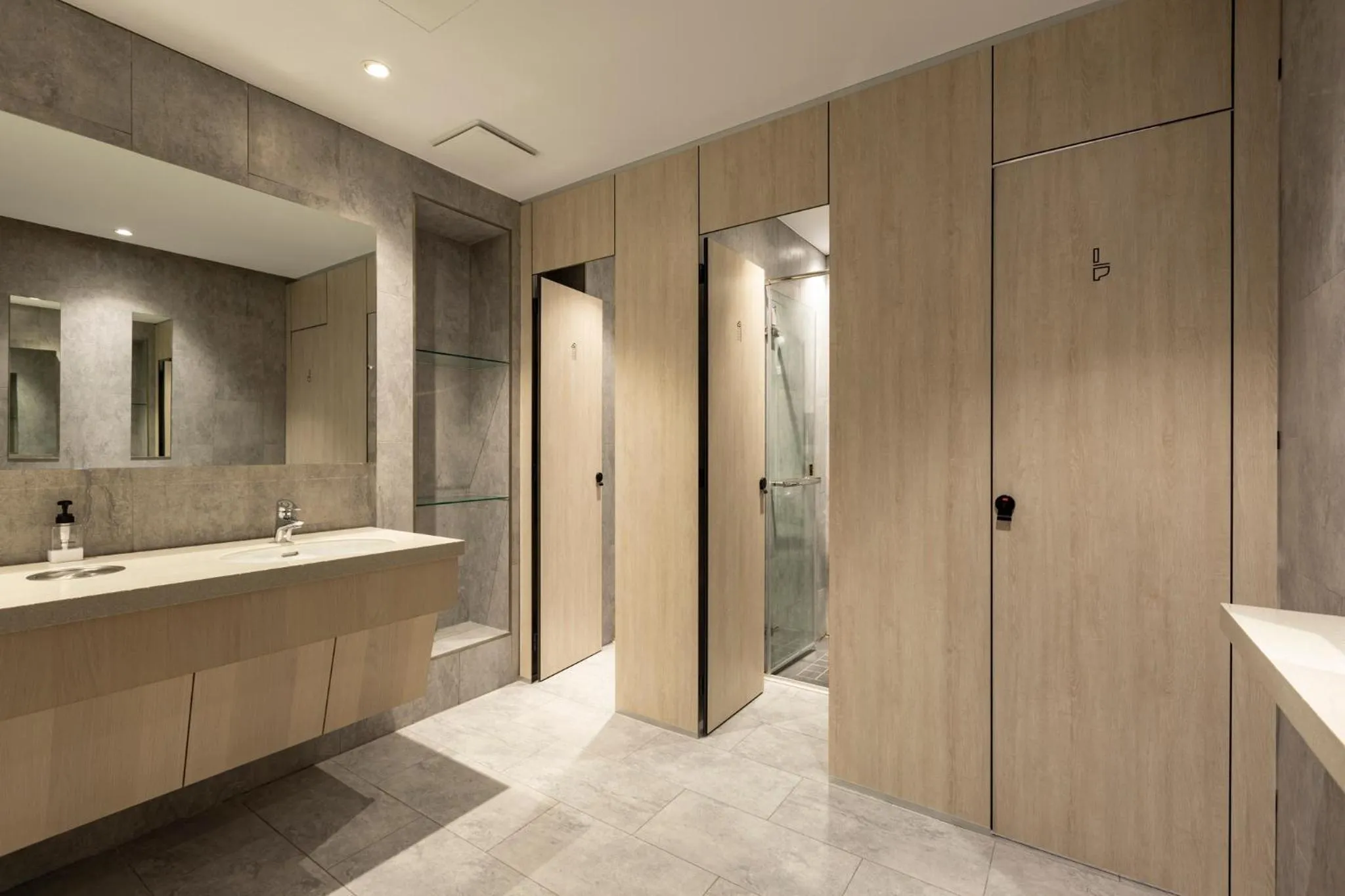 Bathroom in Meander 1948