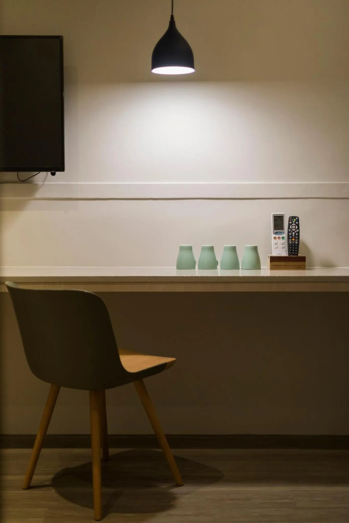 Photo of the whole room in Meander 1948