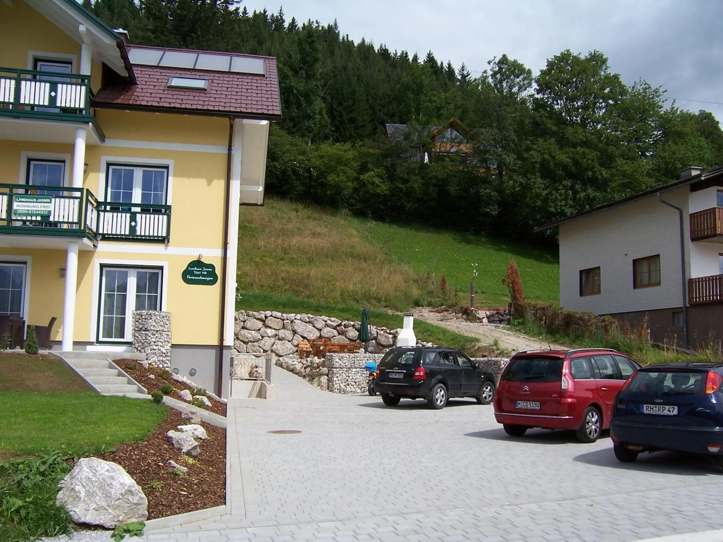 Facade/entrance in Landhaus Jasmin - Apartment Untergeschoß