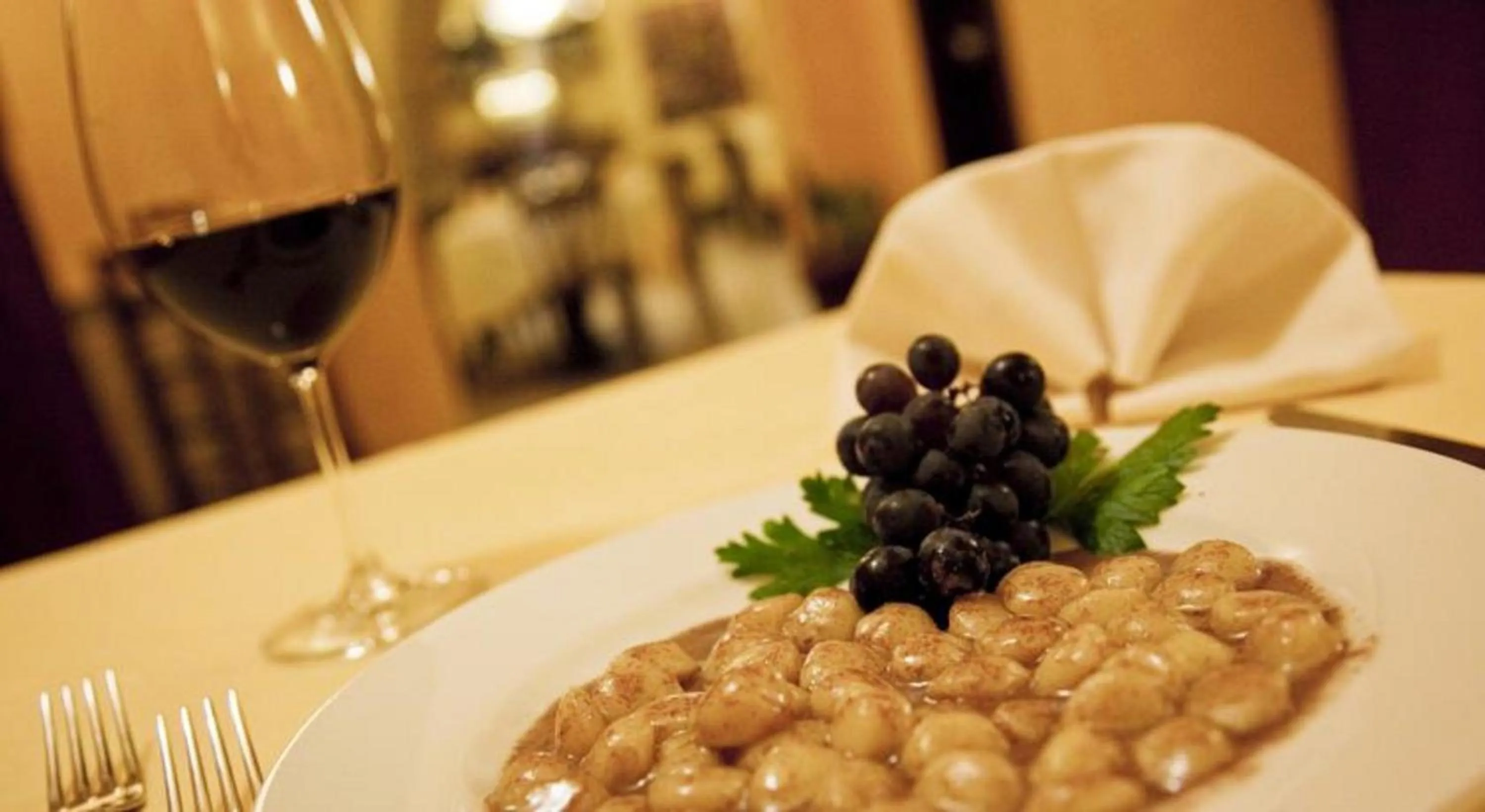 Restaurant/places to eat, Food in Residenza Palazzo Saloni