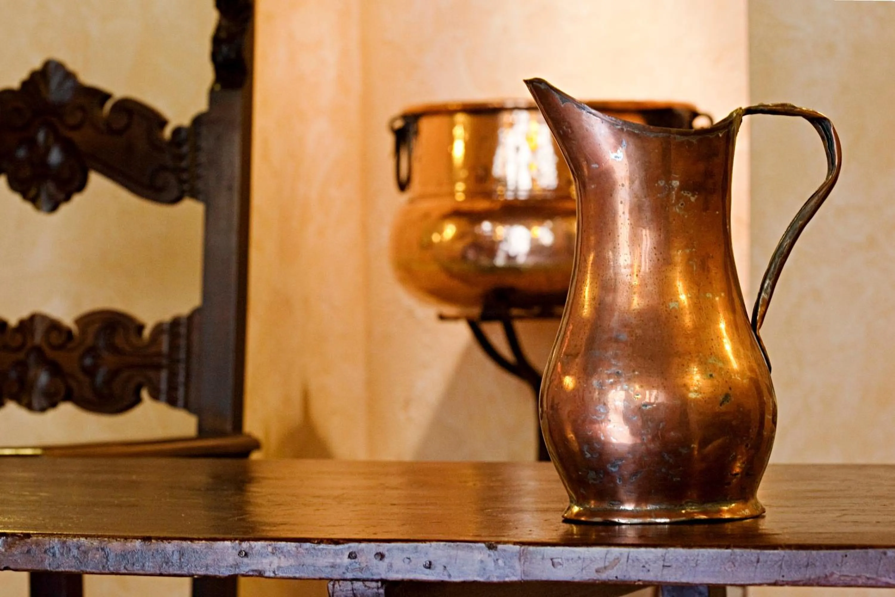 Decorative detail in Residenza Palazzo Saloni