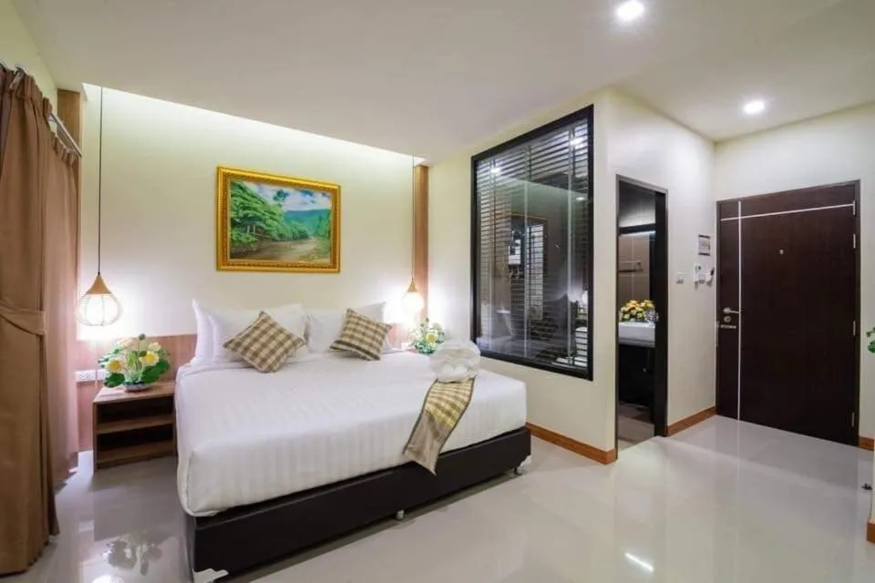 Bedroom, Bed in Pura Nakhon Hotel
