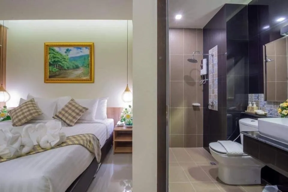 Bedroom, Bed in Pura Nakhon Hotel