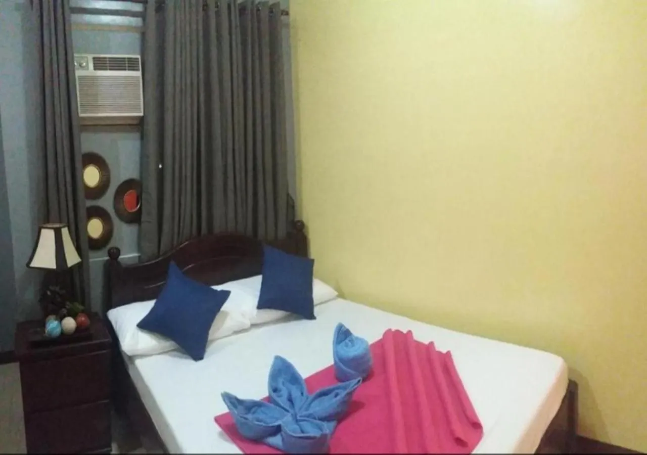 Bedroom, Bed in Connecting Flight Mactan Cebu Hostel