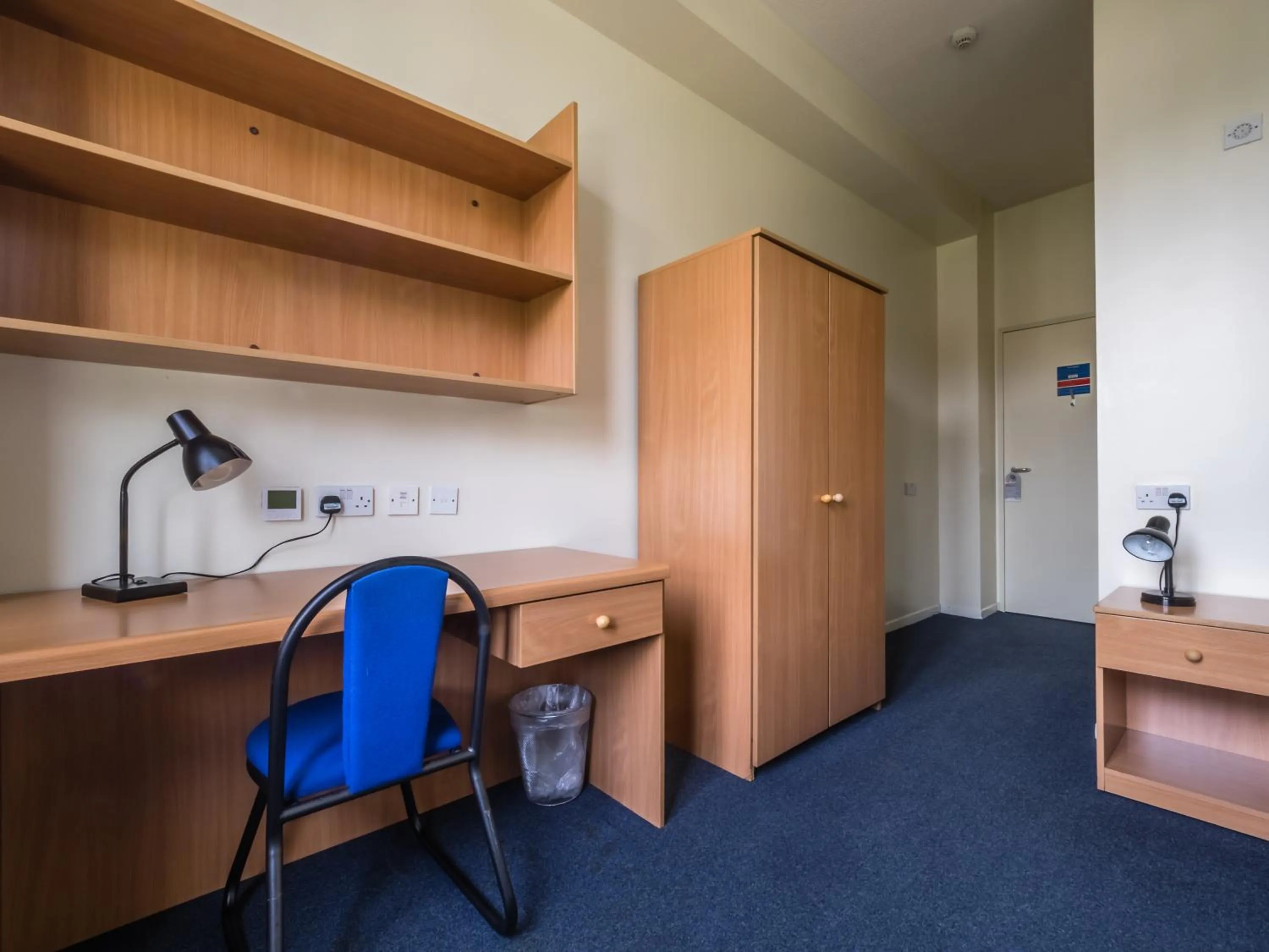 Photo of the whole room in LSE Bankside House