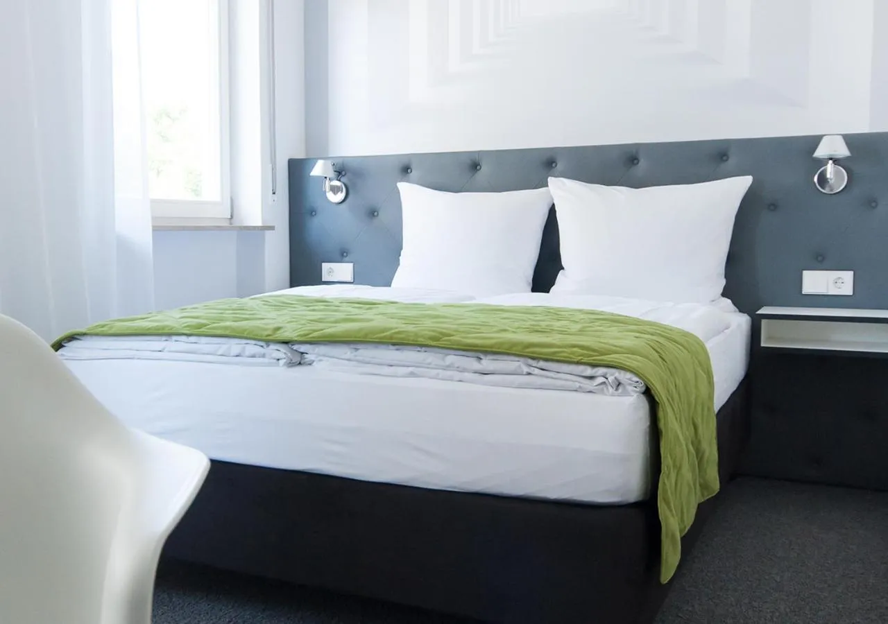 Photo of the whole room, Bed in Der Grüne Baum