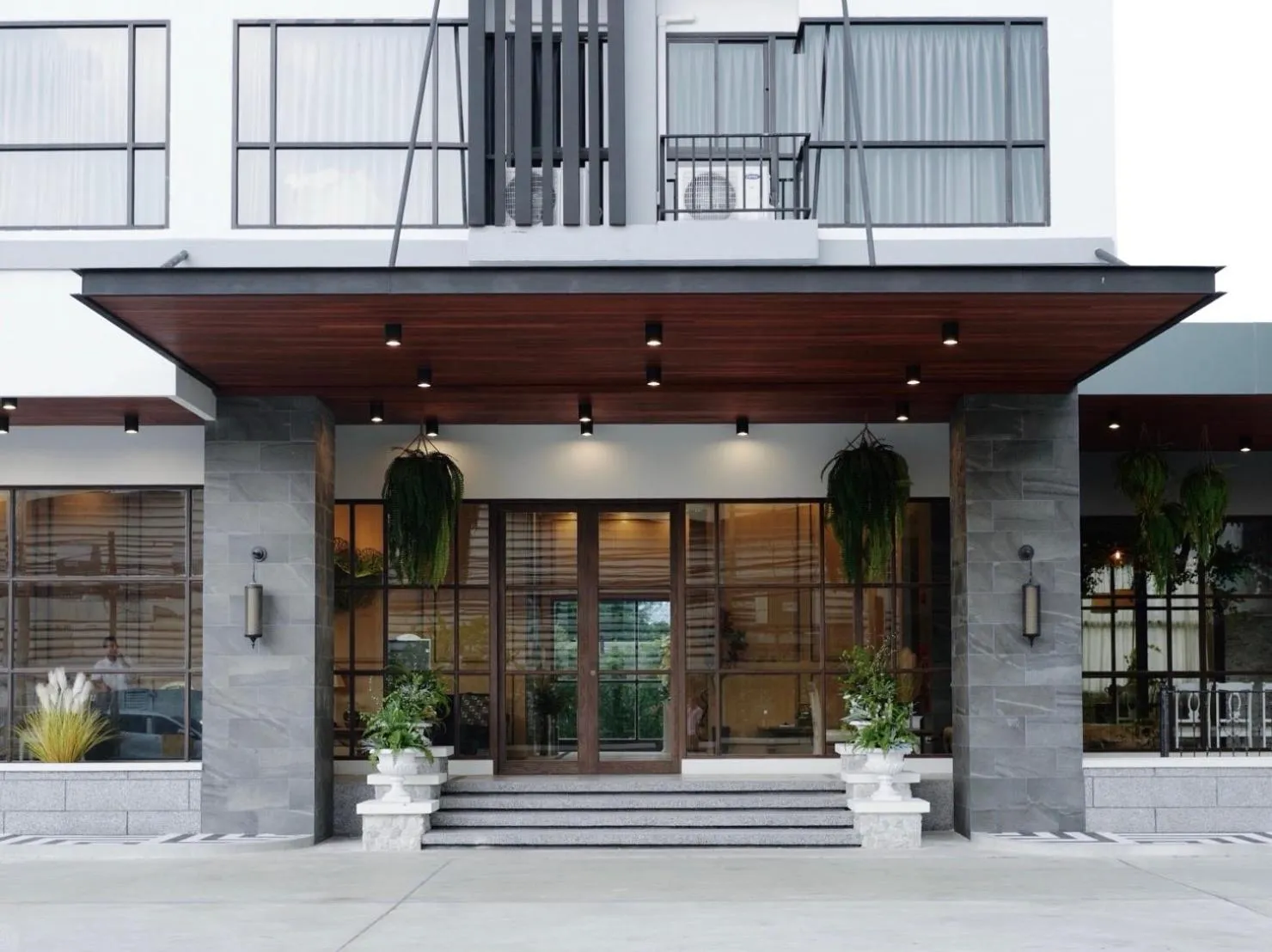 VST Residence -SHA PLUS Certified