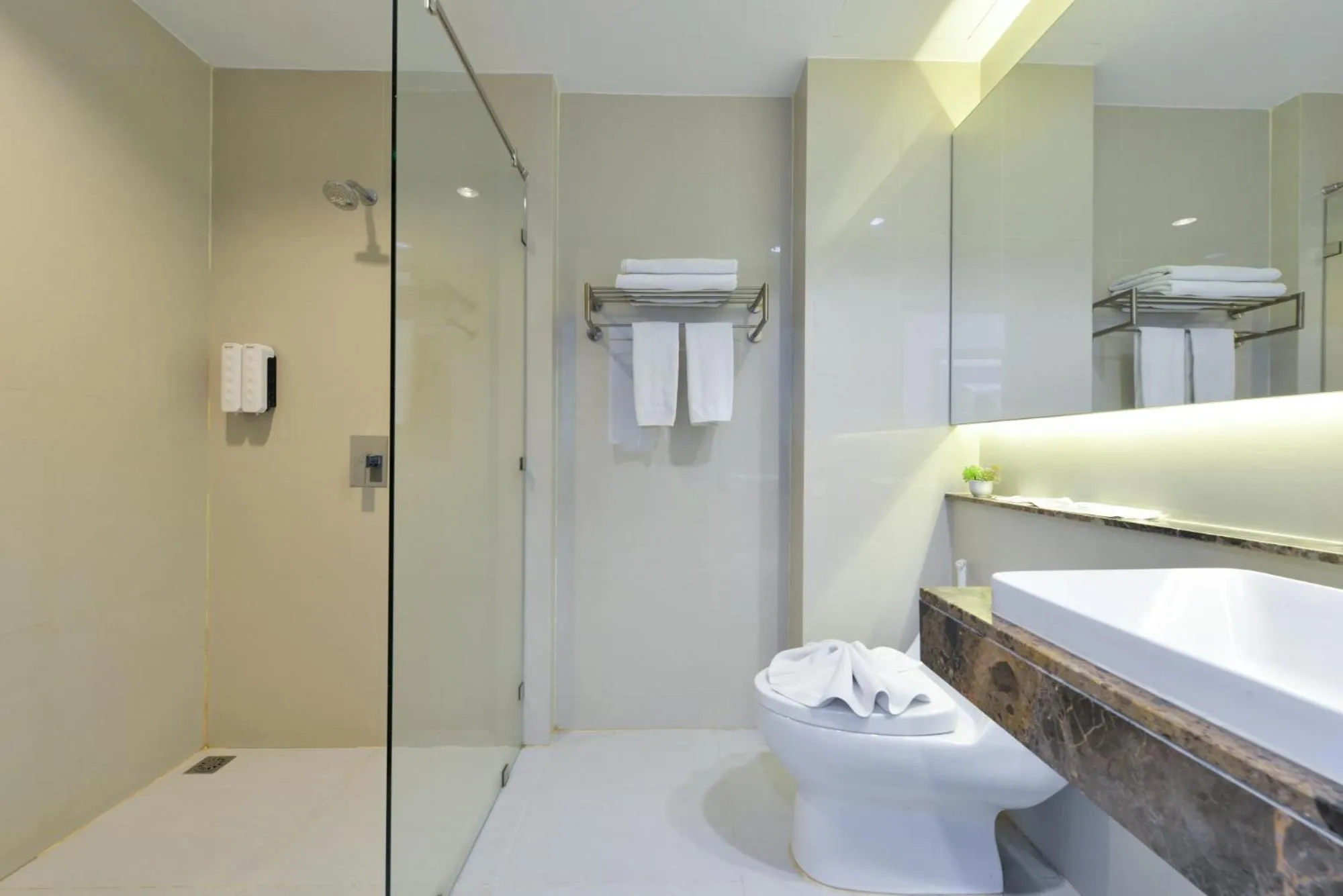 VST Residence -SHA PLUS Certified