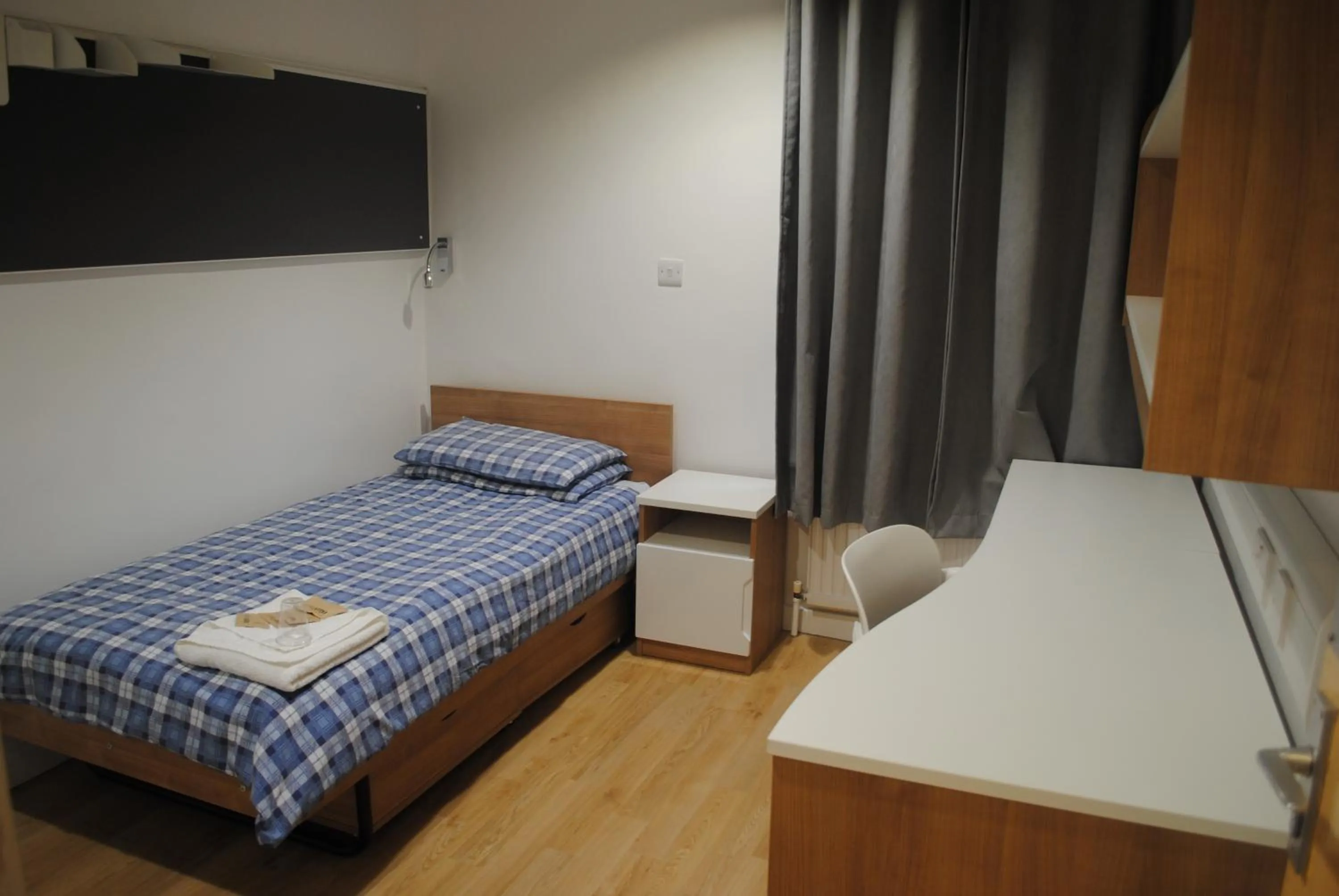 Bed in LSE Rosebery Hall