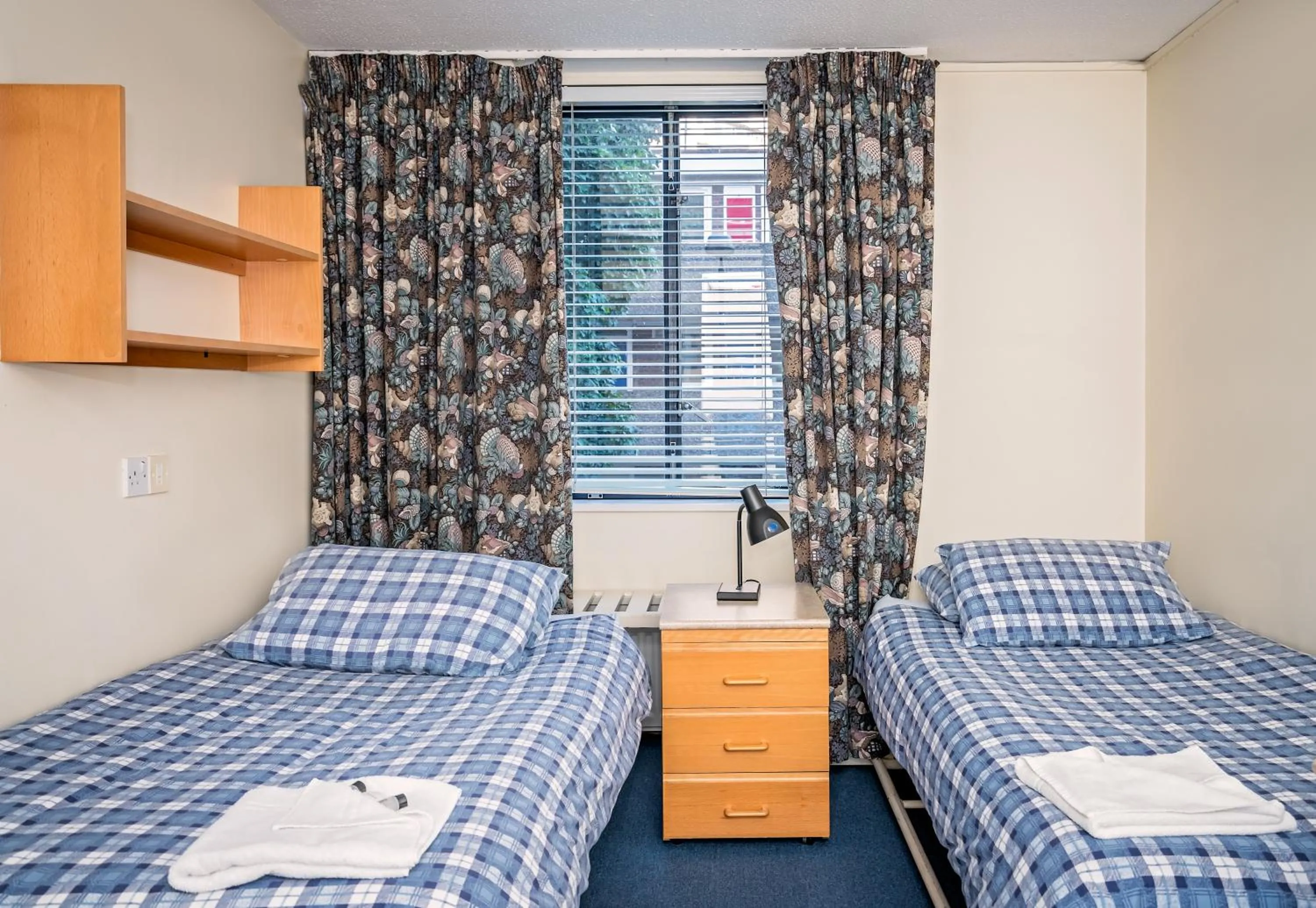 Bed in LSE Rosebery Hall