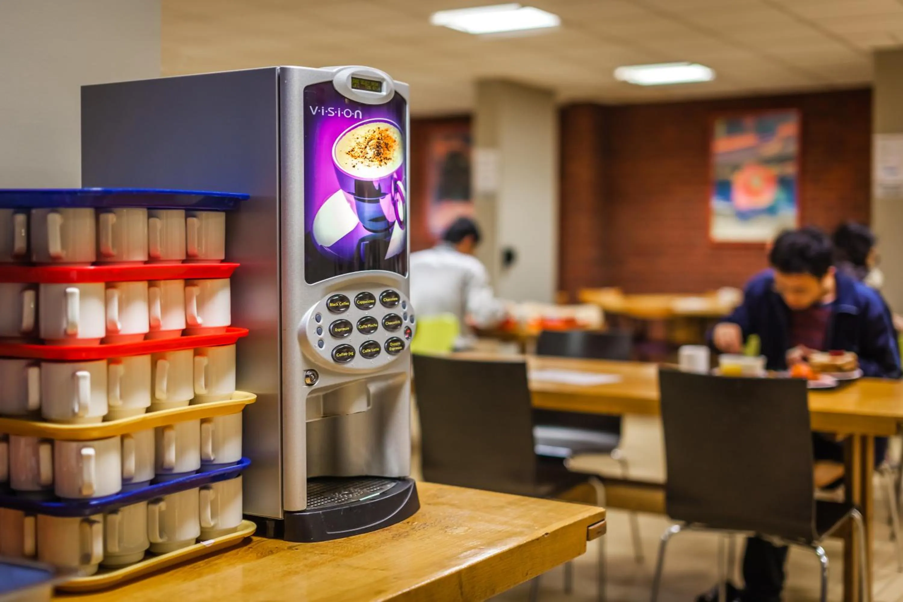 Restaurant/places to eat in LSE Rosebery Hall