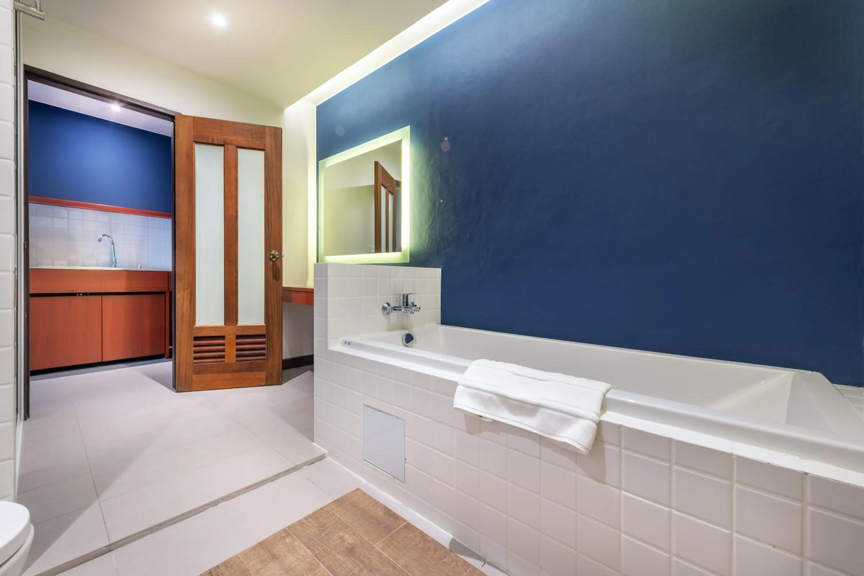 Bathroom in Monkham Village Hat Yai