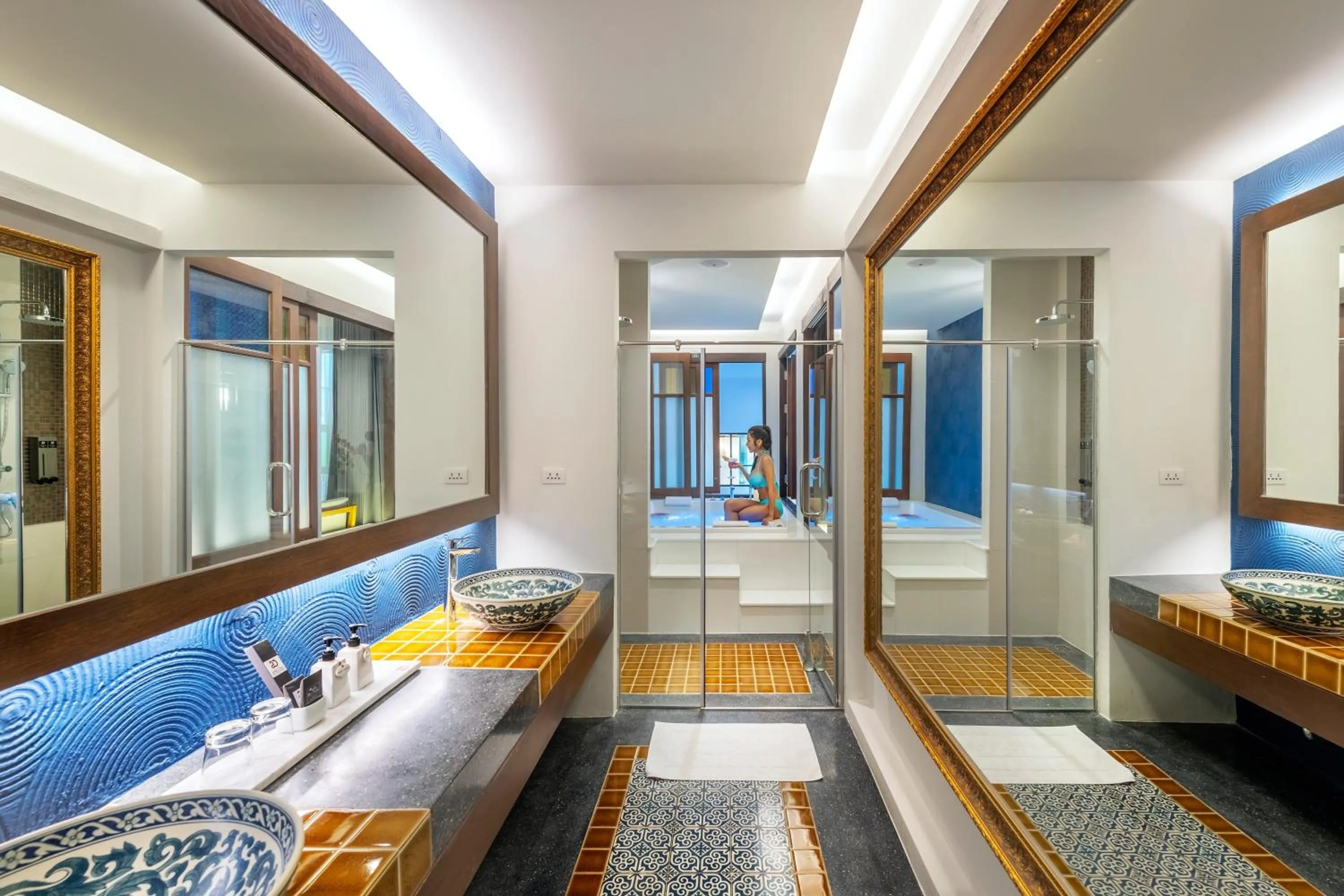 Bathroom in Monkham Village Hat Yai