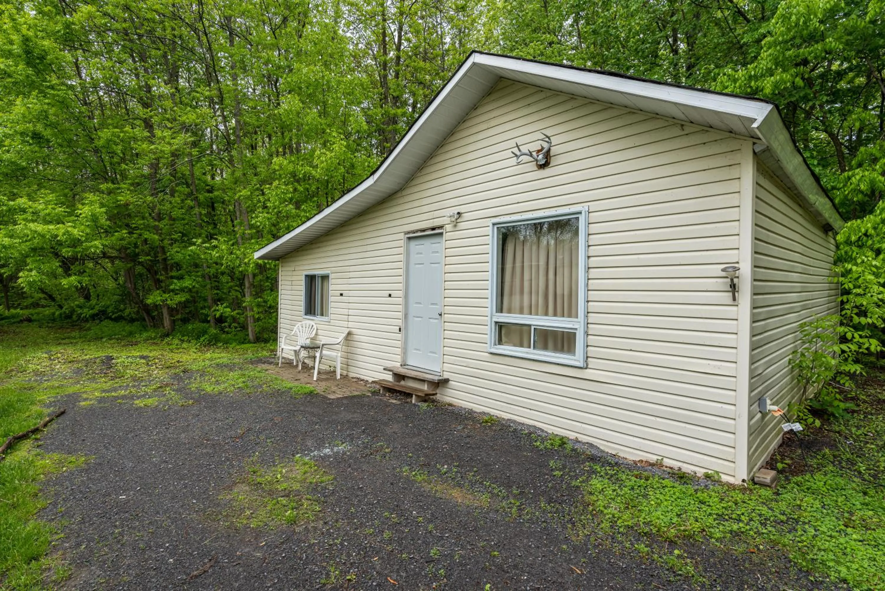 Facade/entrance in Long Sault Motel