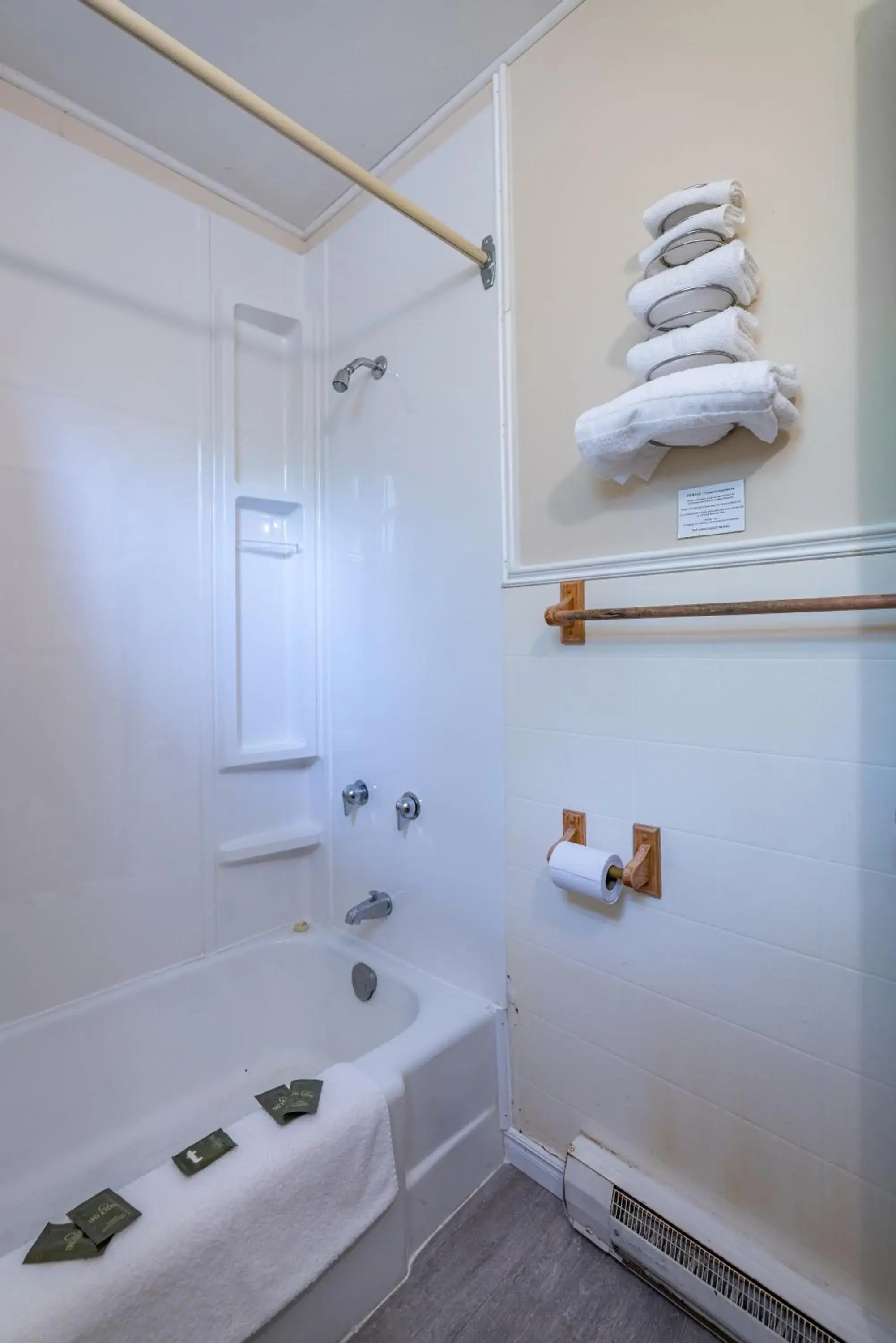 Studio Apartment in Long Sault Motel Studio Apartment in Long Sault Motel