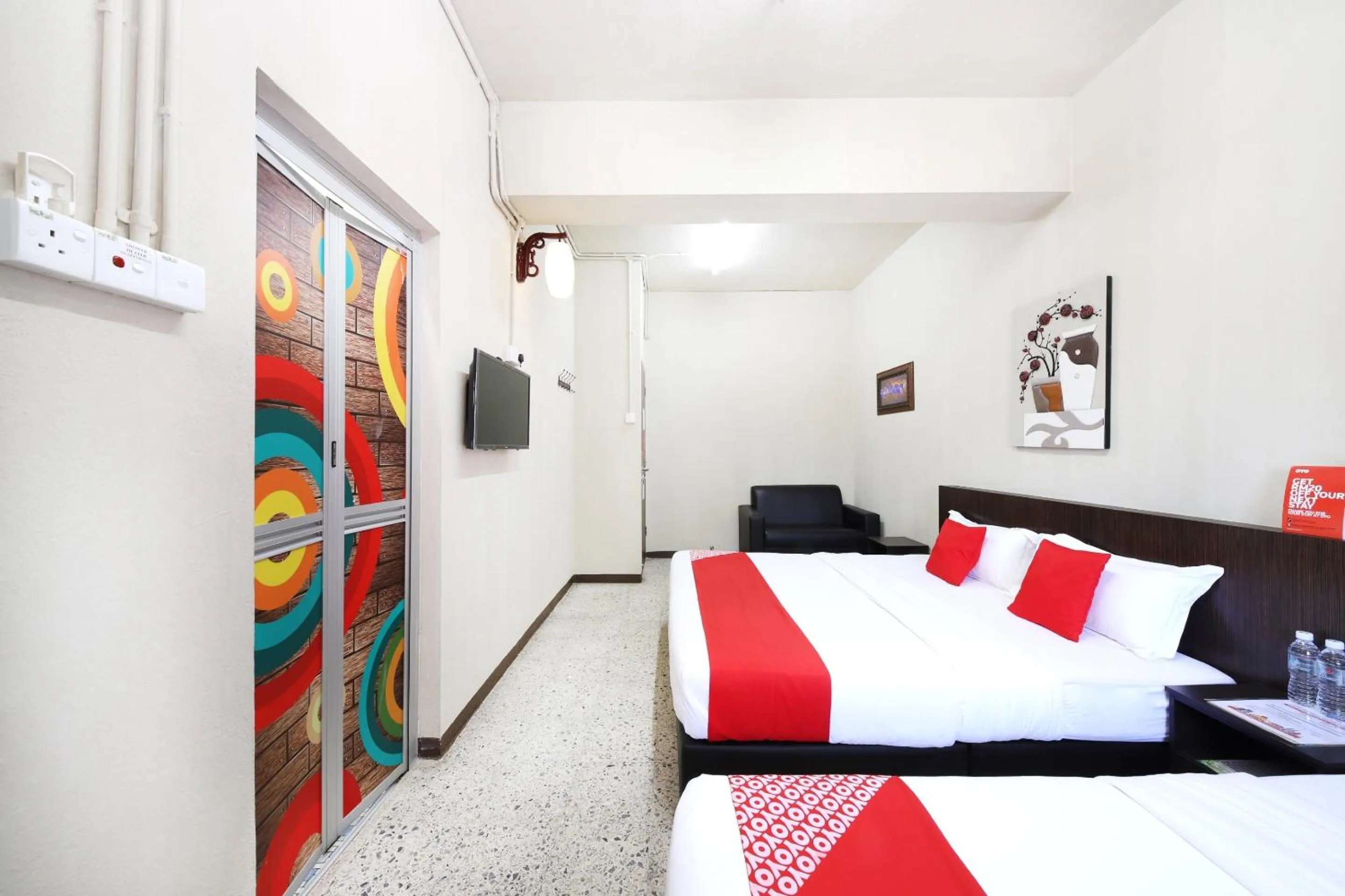 Bedroom, Bed in OYO 507 Aikka Hotel