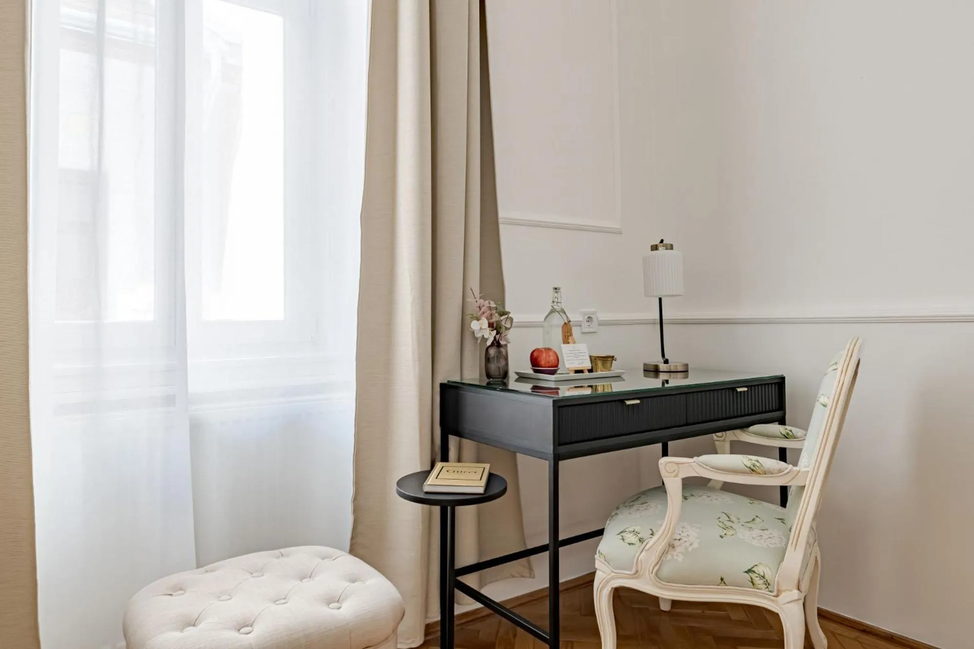 Seating area in Beletage-Boutique Hotel