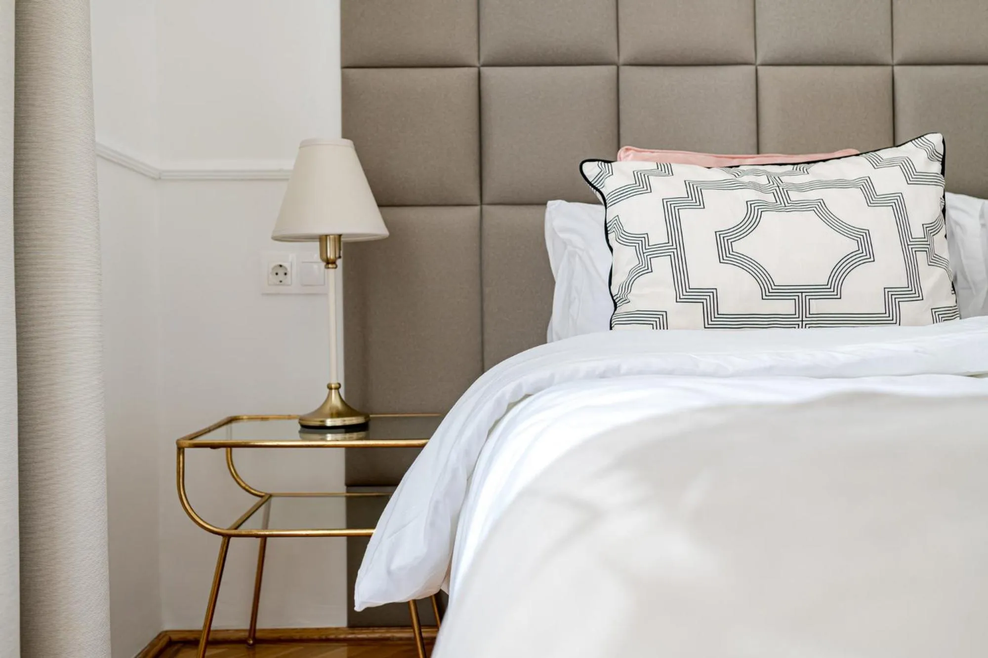 Bed in Beletage-Boutique Hotel