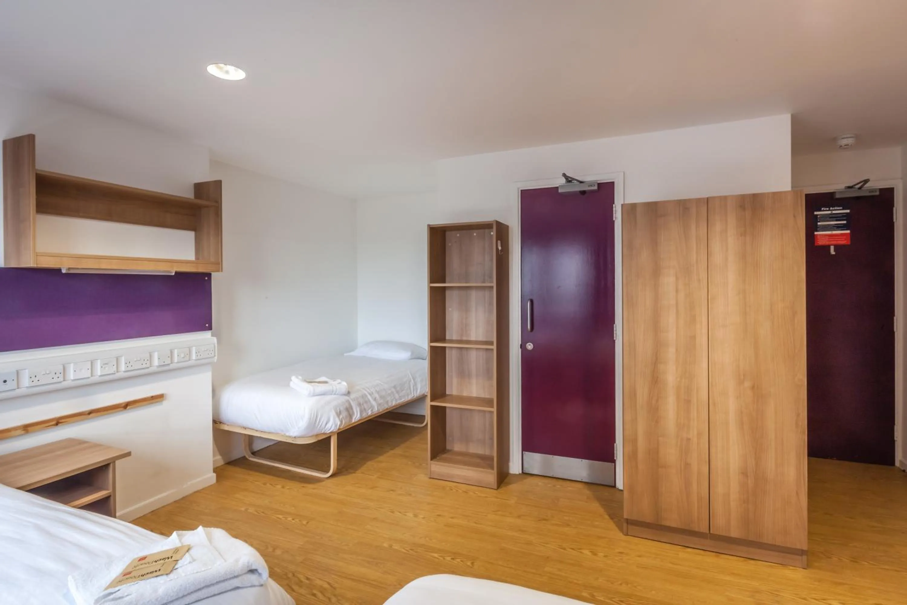 Bed in LSE High Holborn