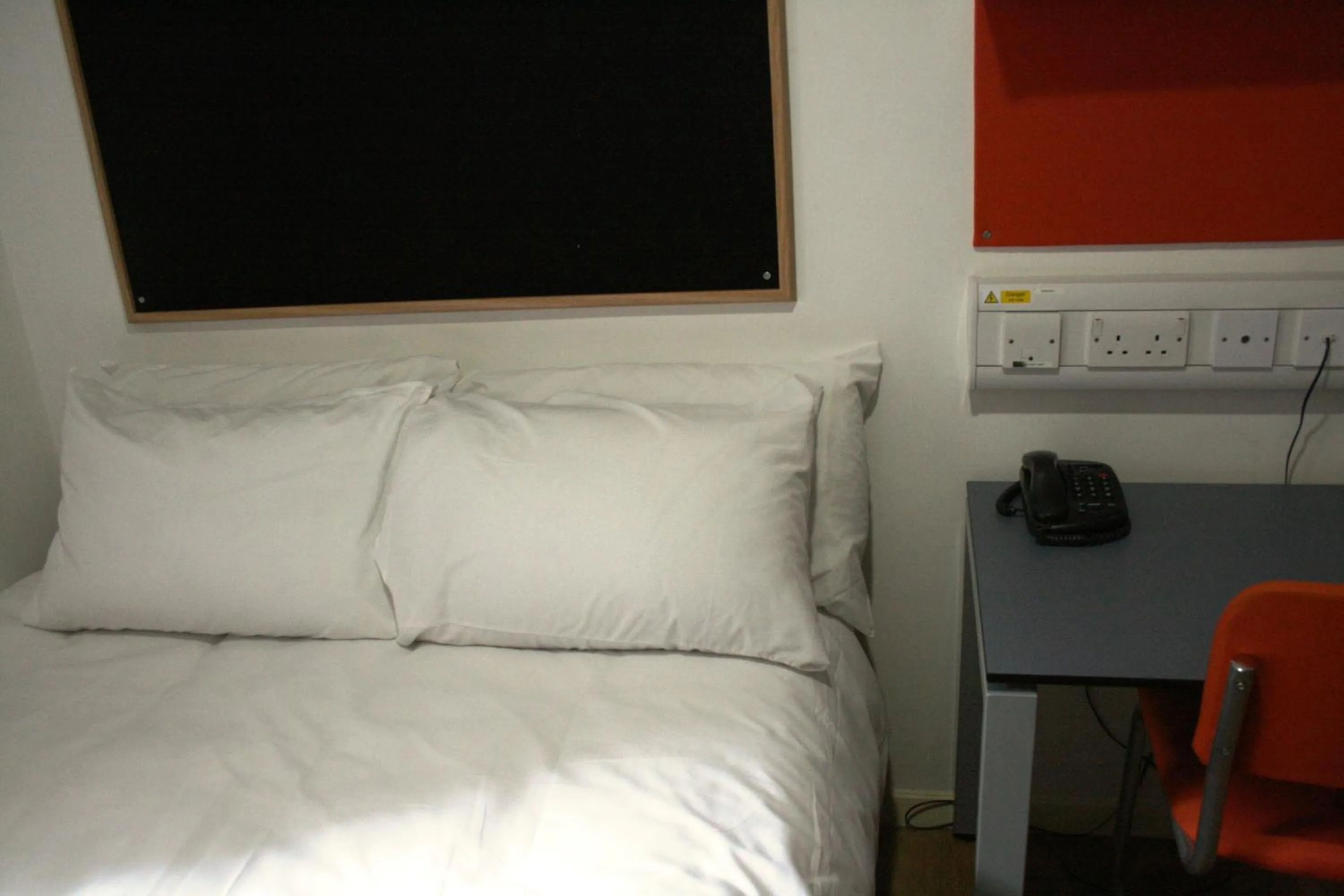 Bed in LSE High Holborn