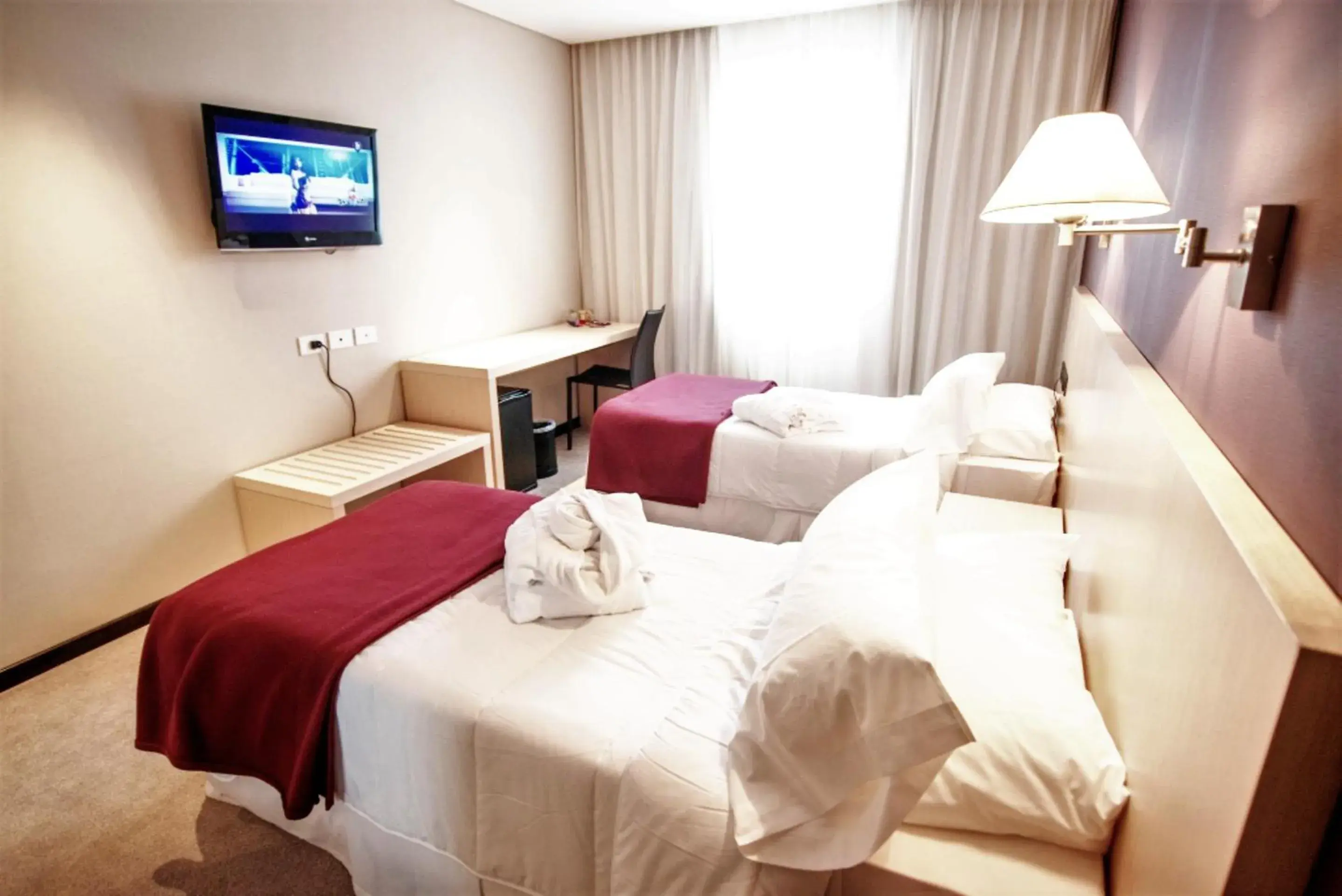 Standard Double or Twin Room - single occupancy in Salto Hotel y Casino Standard Double or Twin Room - single occupancy in Salto Hotel y Casino
