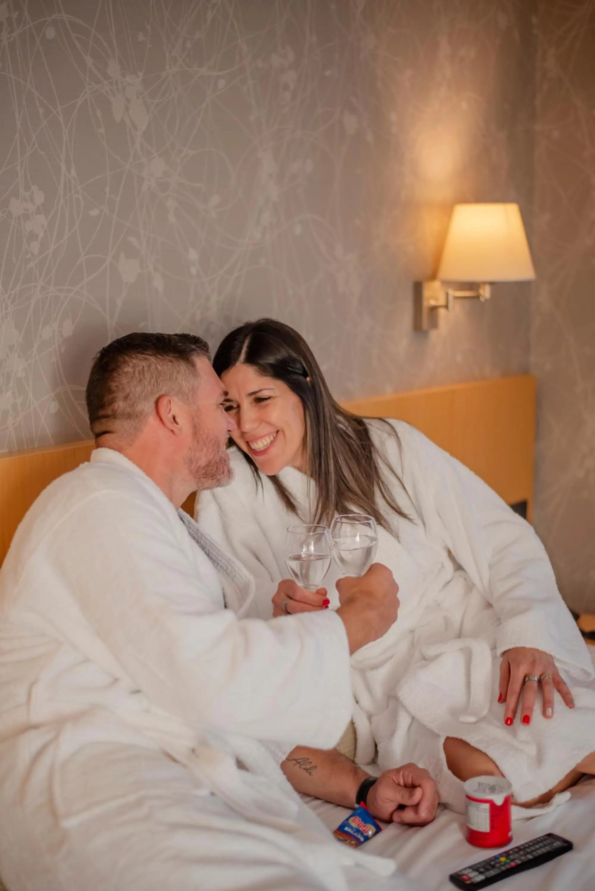 People, Bed in Salto Hotel y Casino