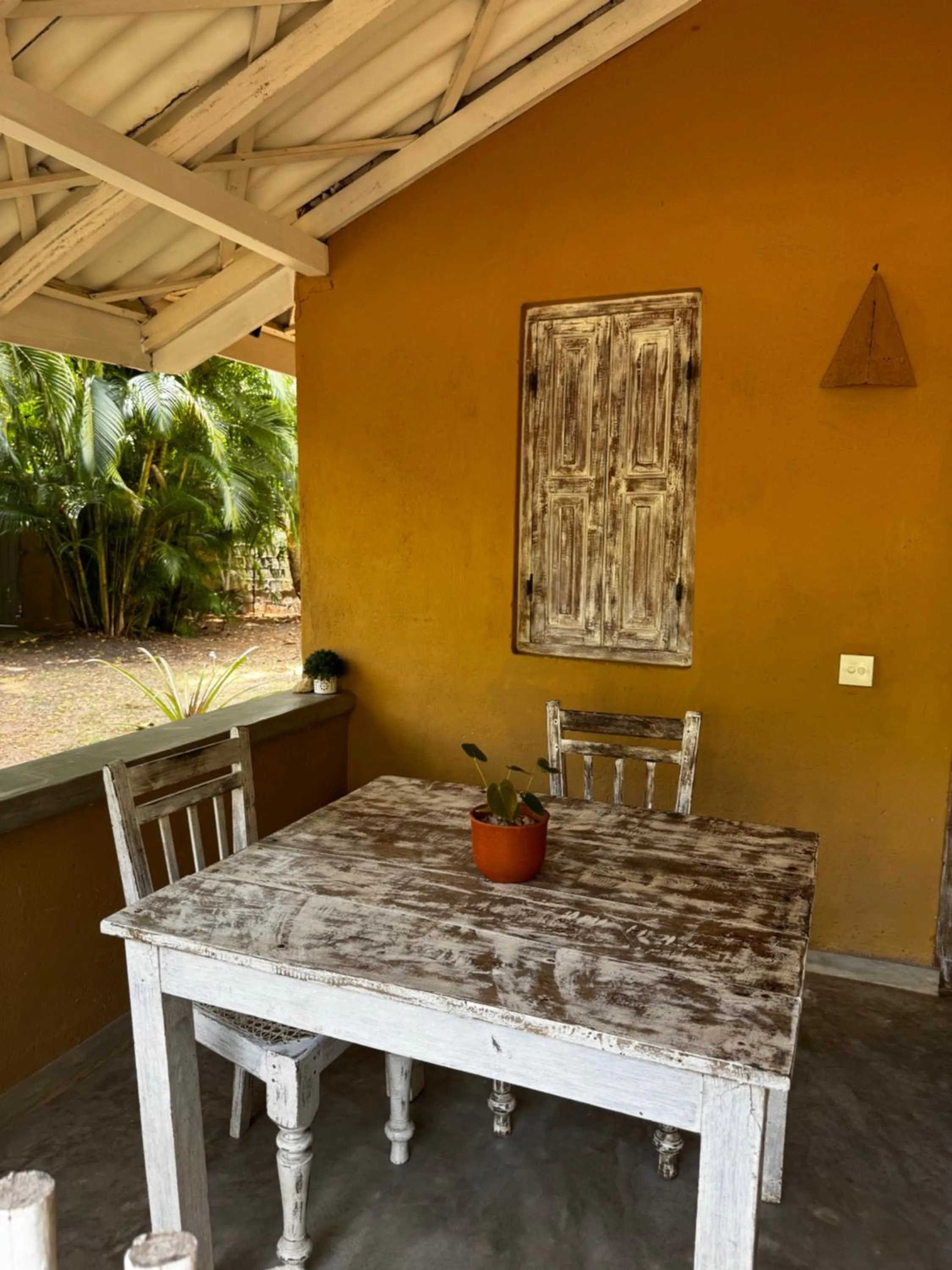 Seating area in FIVE