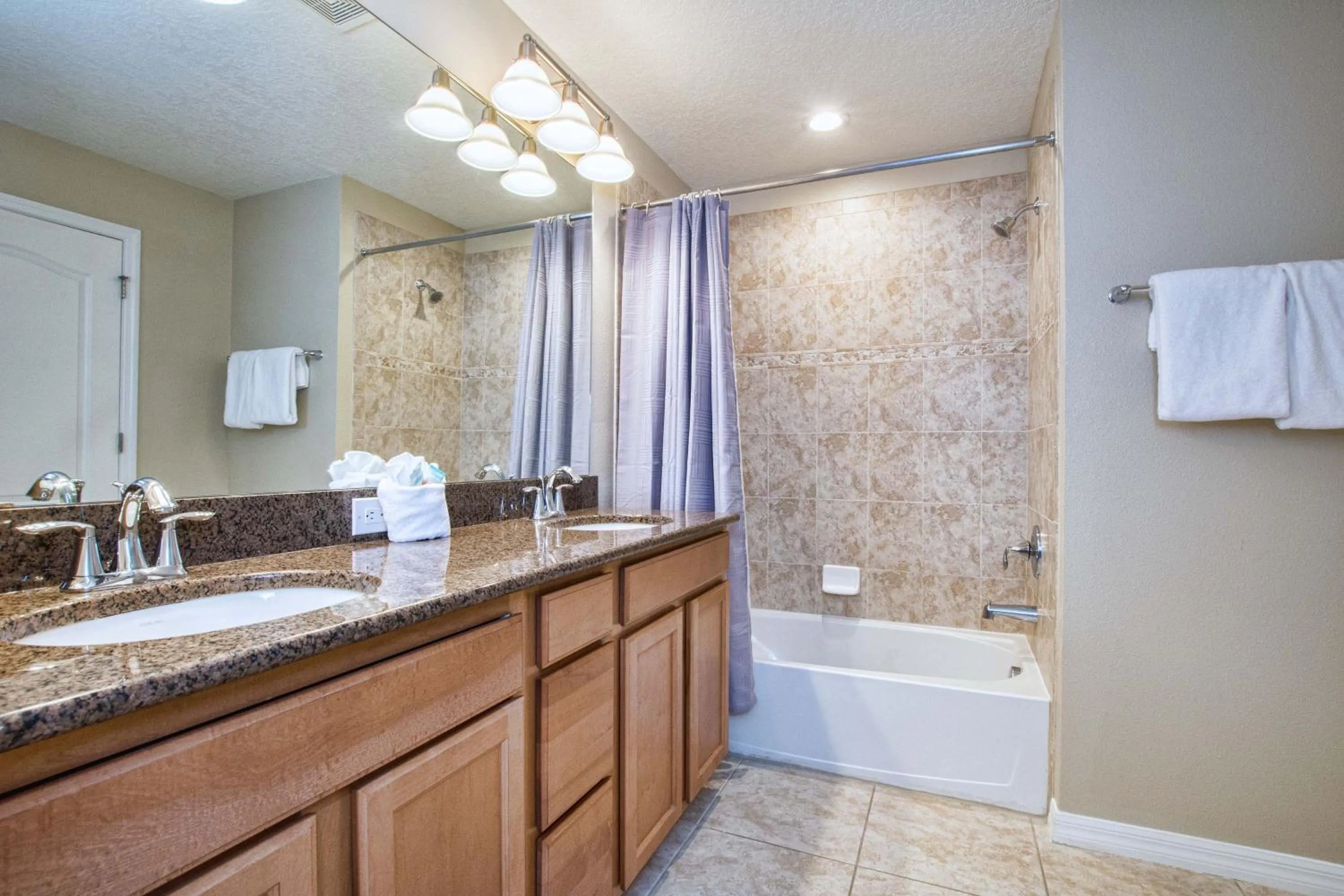 Property building in Paradise Palms-4 Bed Townhome W-Splashpool-3044Ppr