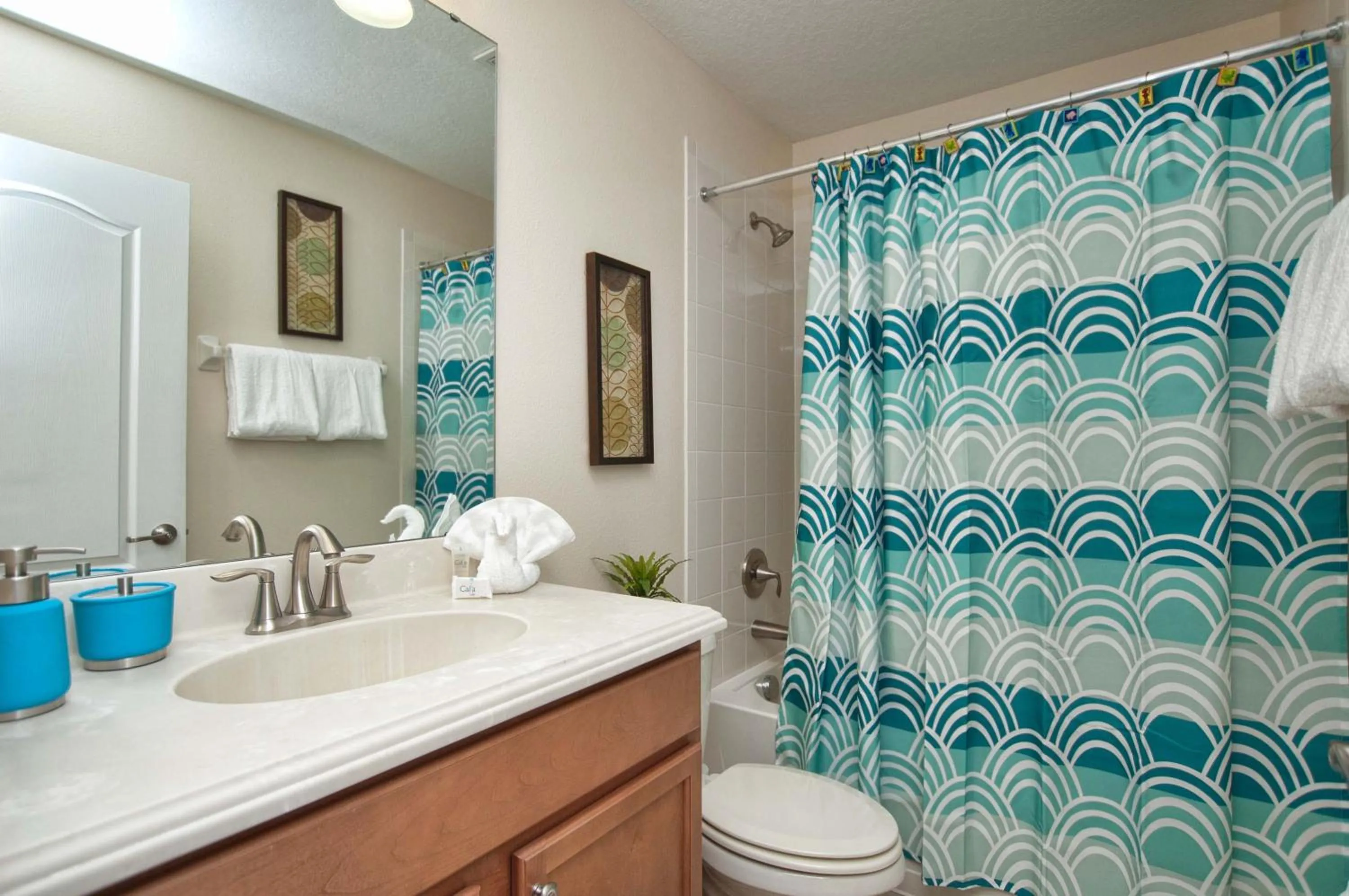 Property building in Paradise Palms- 6 Bedroom Pool Home-3150Pp