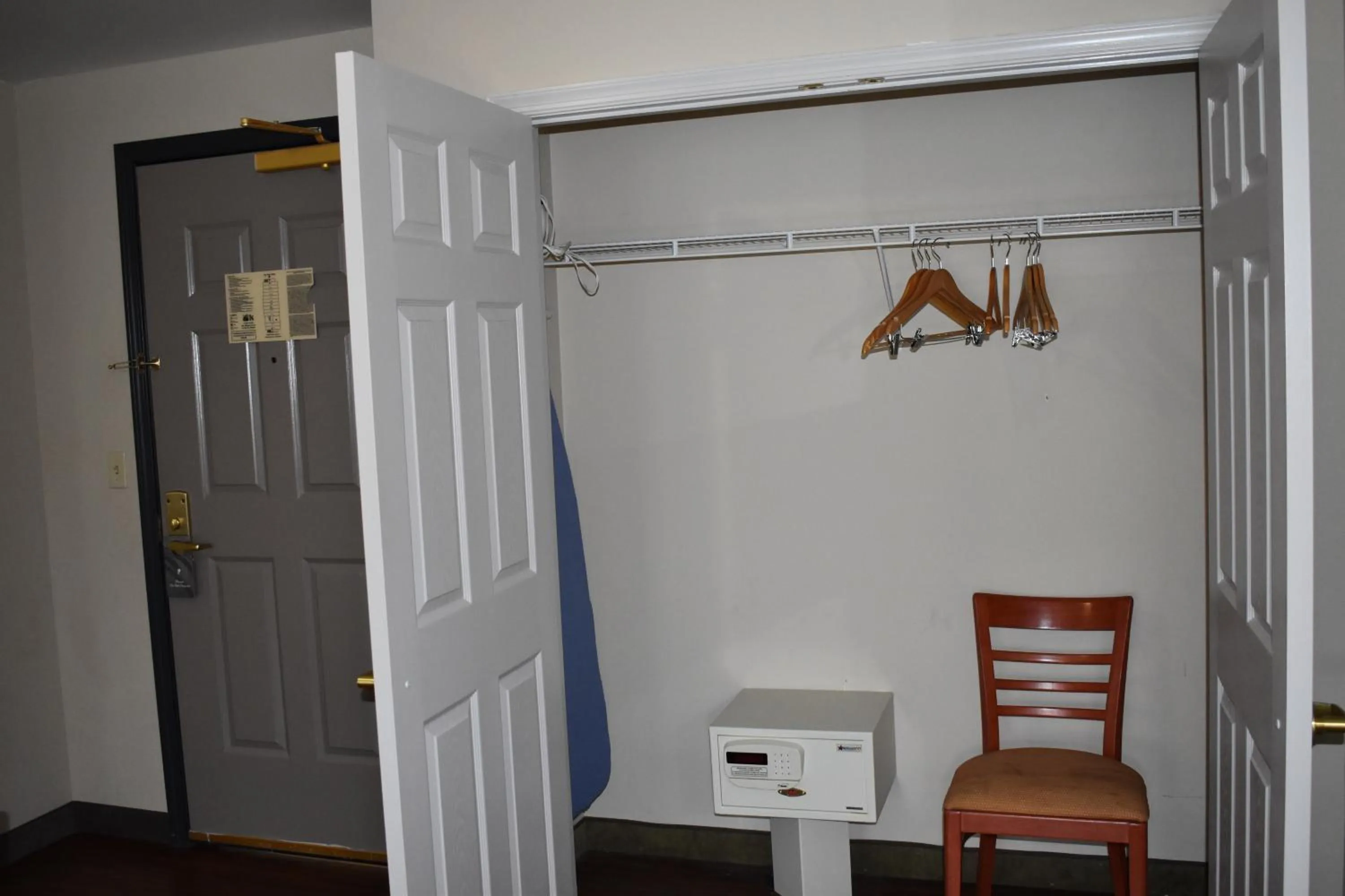 Other in Country Inn & Suites by Radisson, Hagerstown, MD