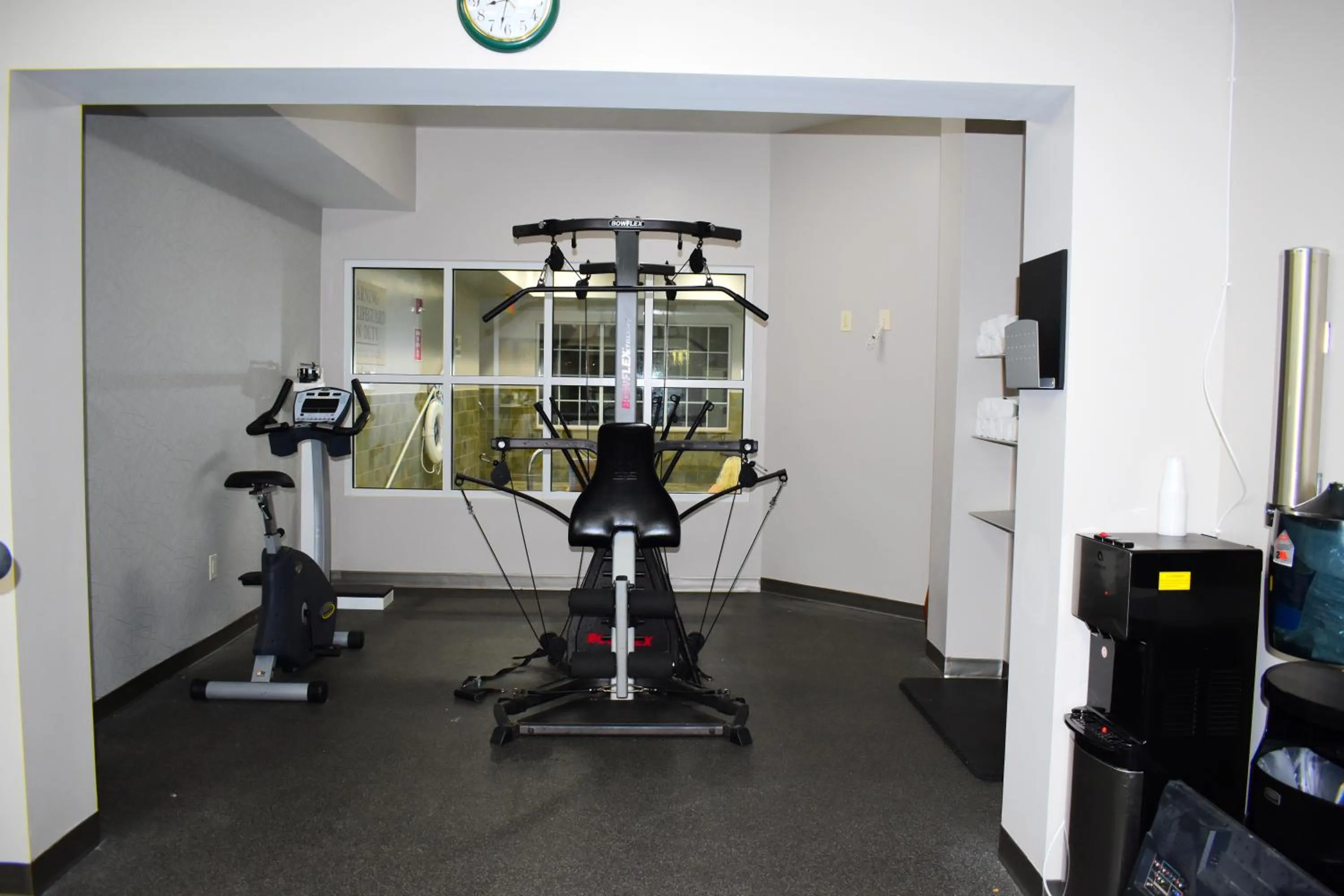 Fitness centre/facilities in Country Inn & Suites by Radisson, Hagerstown, MD
