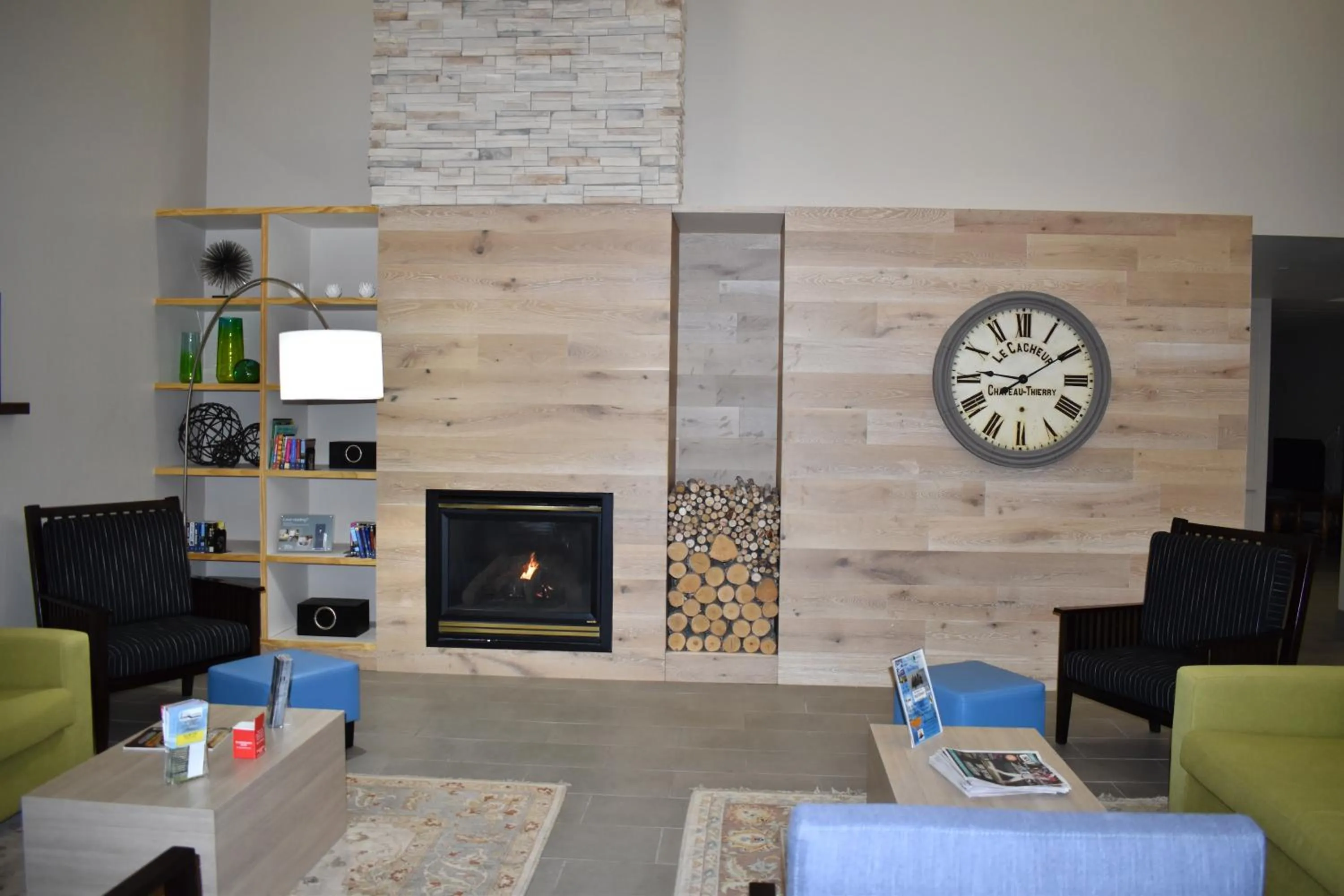 Lobby or reception in Country Inn & Suites by Radisson, Hagerstown, MD