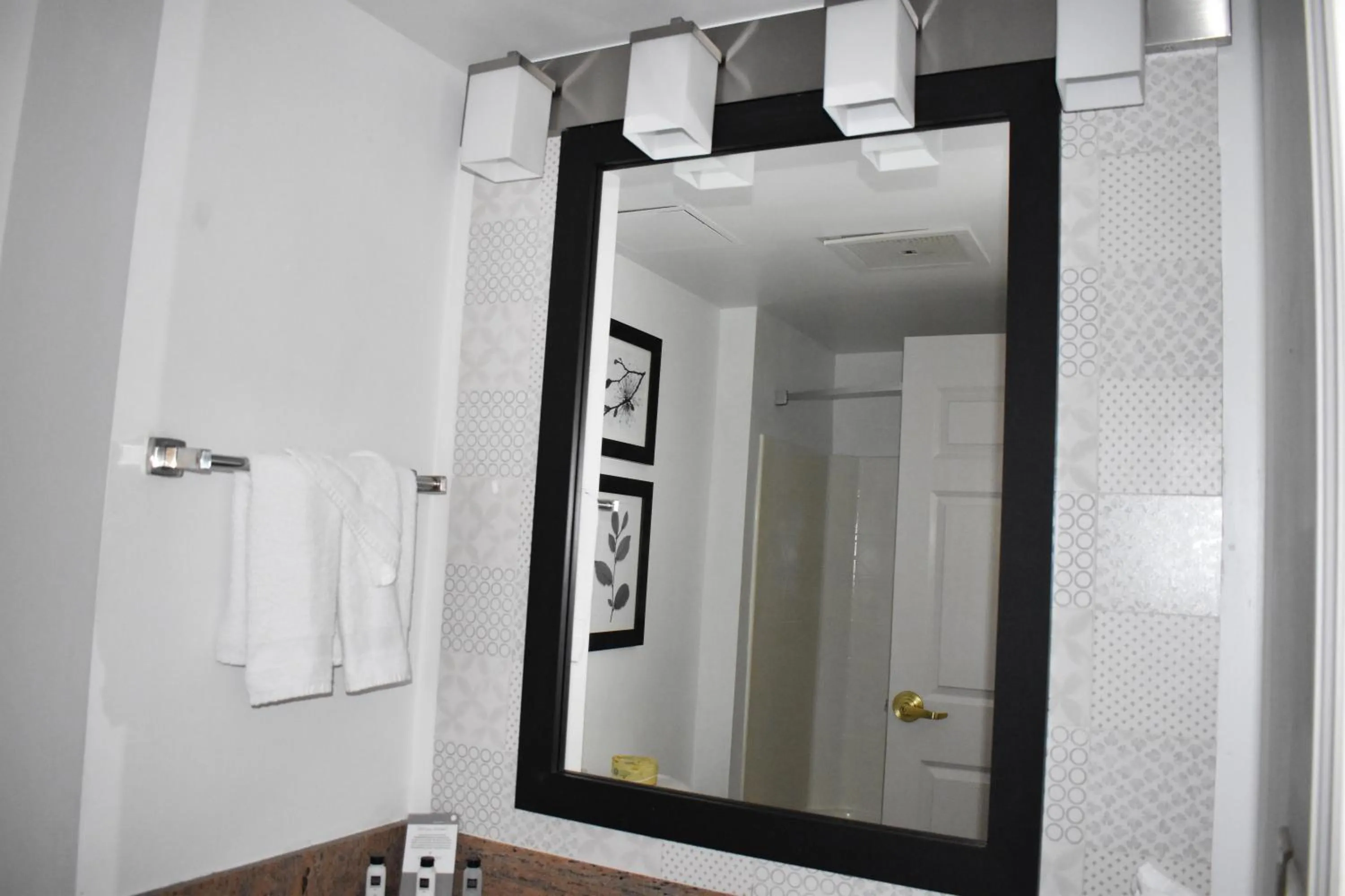 Country Inn & Suites by Radisson, Hagerstown, MD