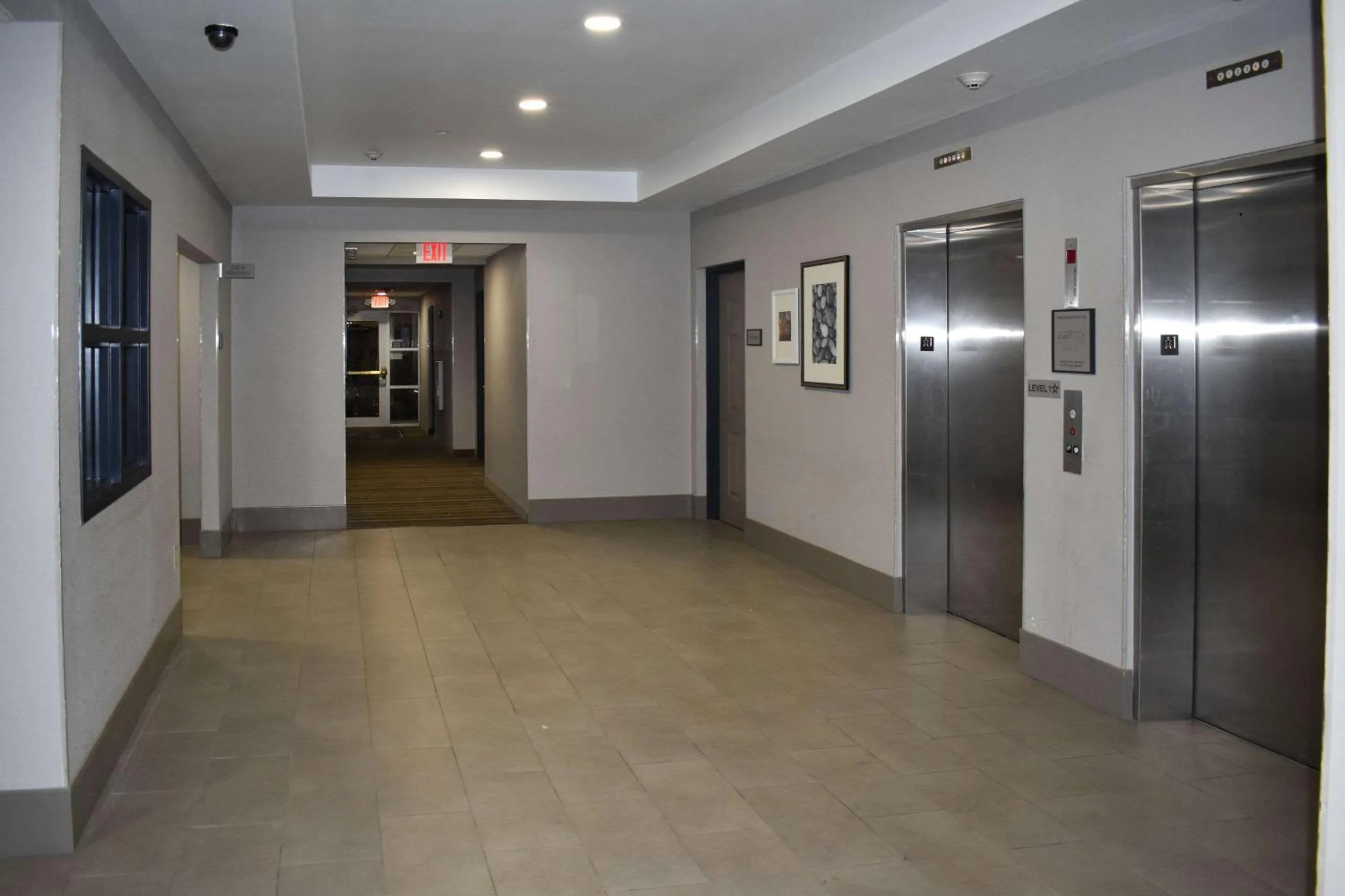 Lobby or reception in Country Inn & Suites by Radisson, Hagerstown, MD