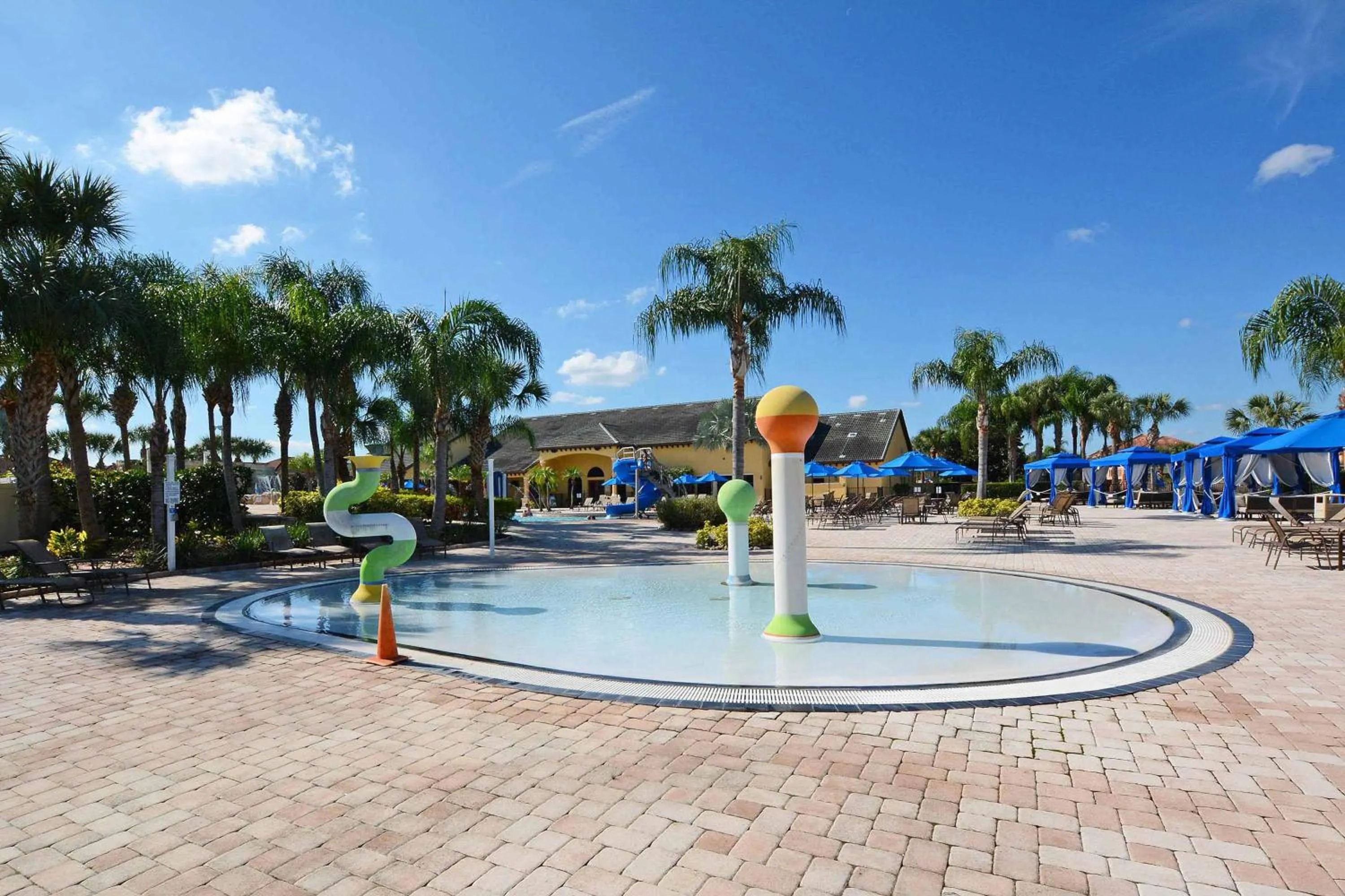 Property building in Paradise Palms-4 Bed Townhome W-Splashpool-3035Pp