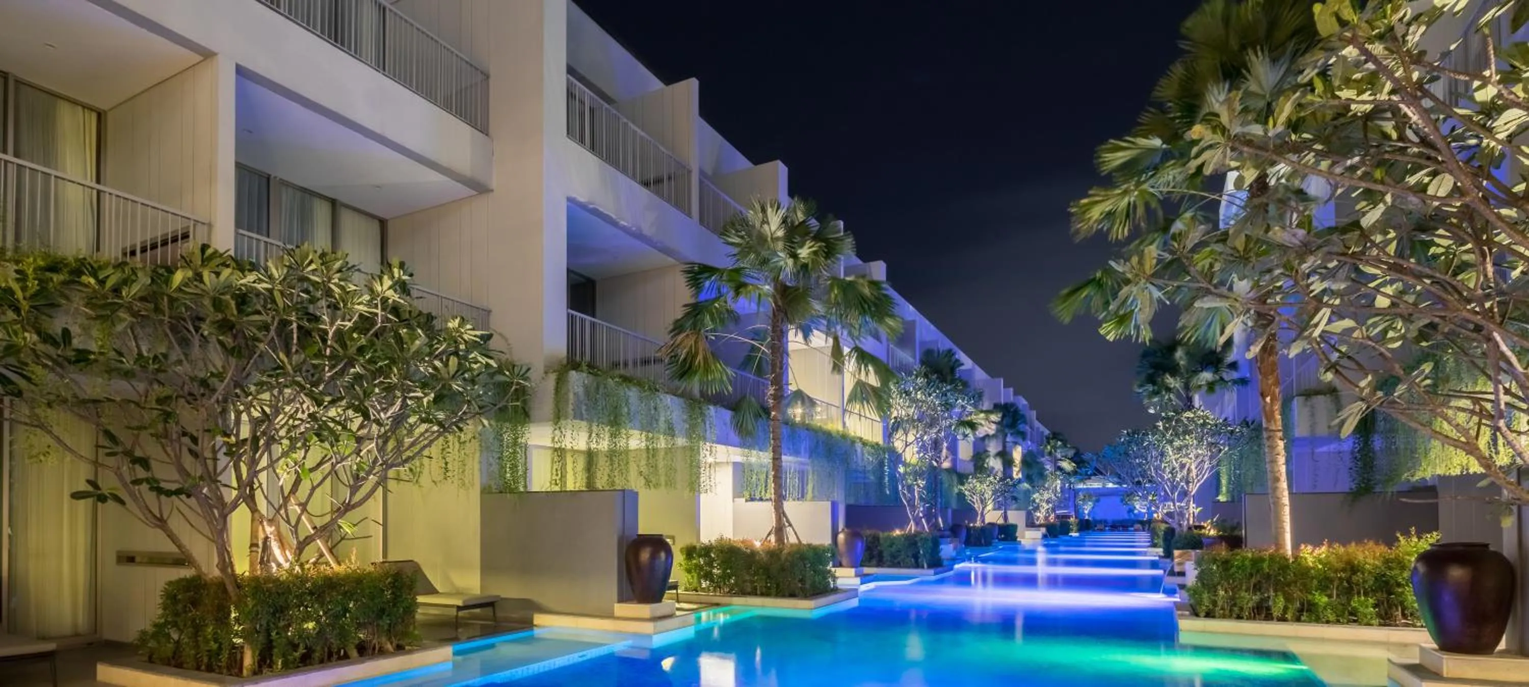 Swimming pool in Kanvaz Village Resort Seminyak