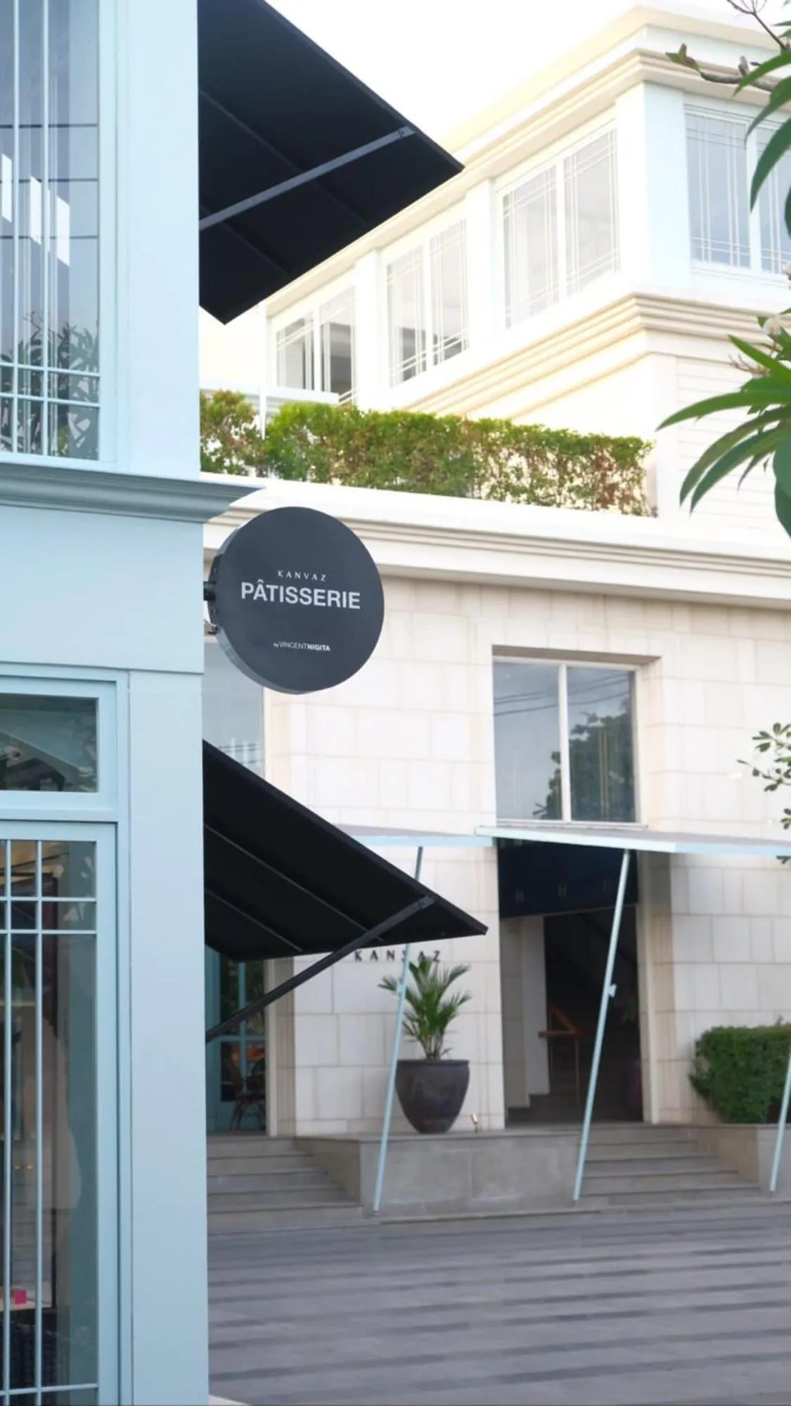 Property building in Kanvaz Village Resort Seminyak