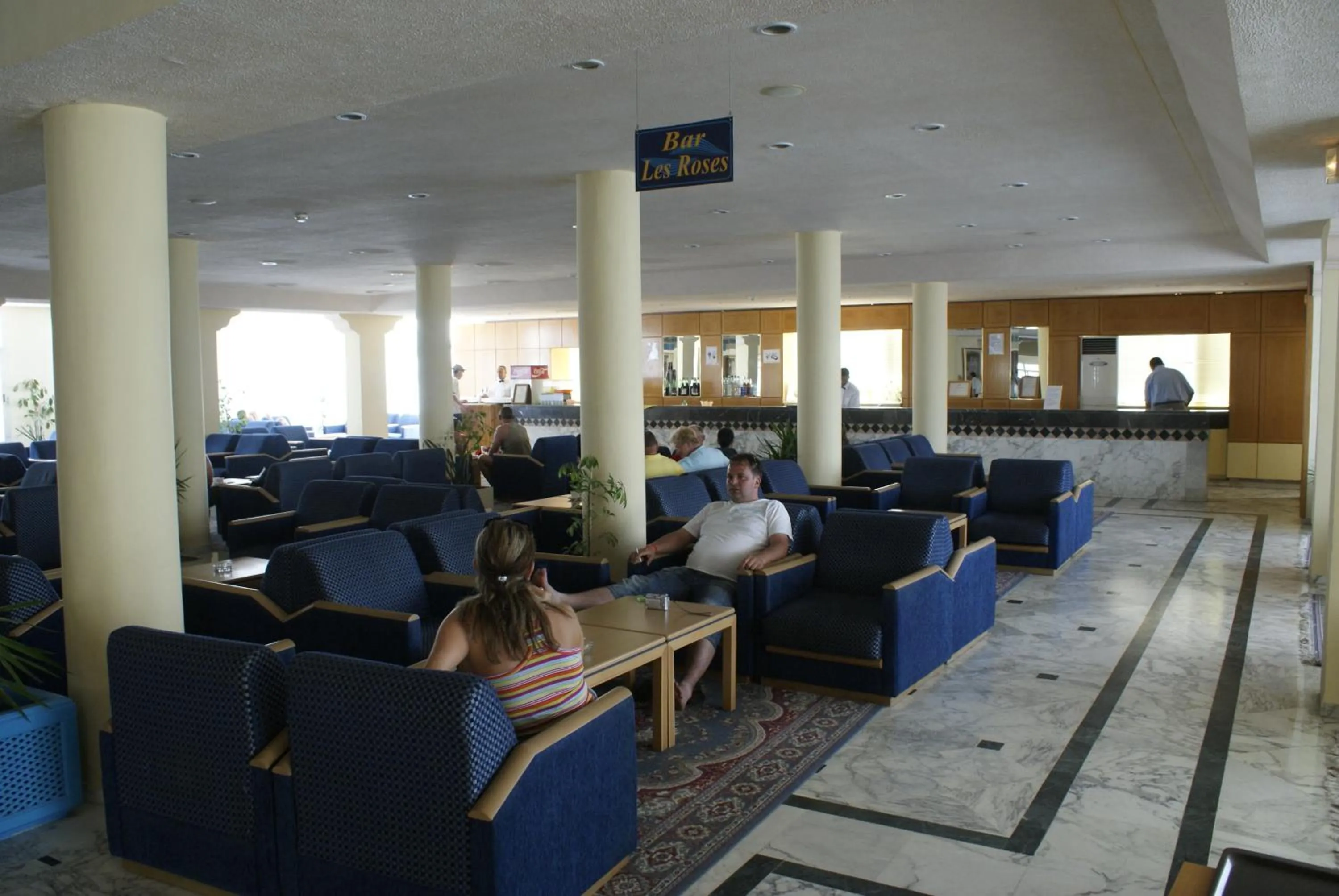 Lounge or bar in El Mouradi Club Selima