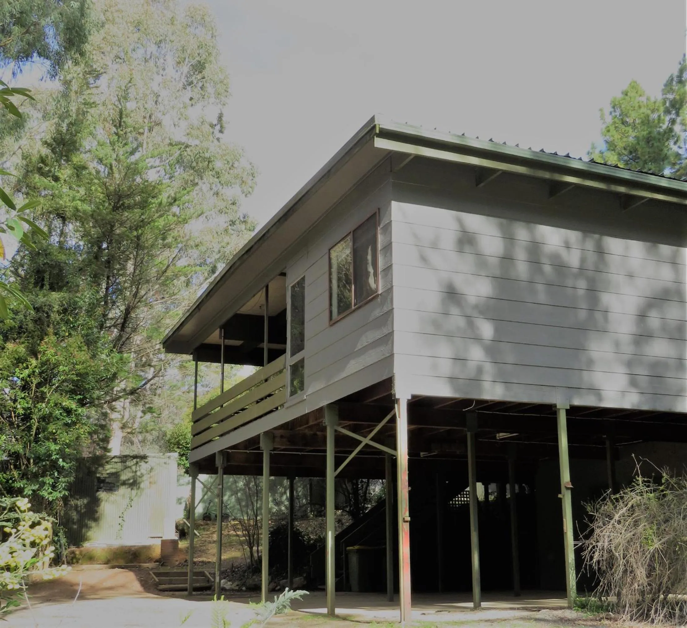 Property building in Beechworth Holiday Park