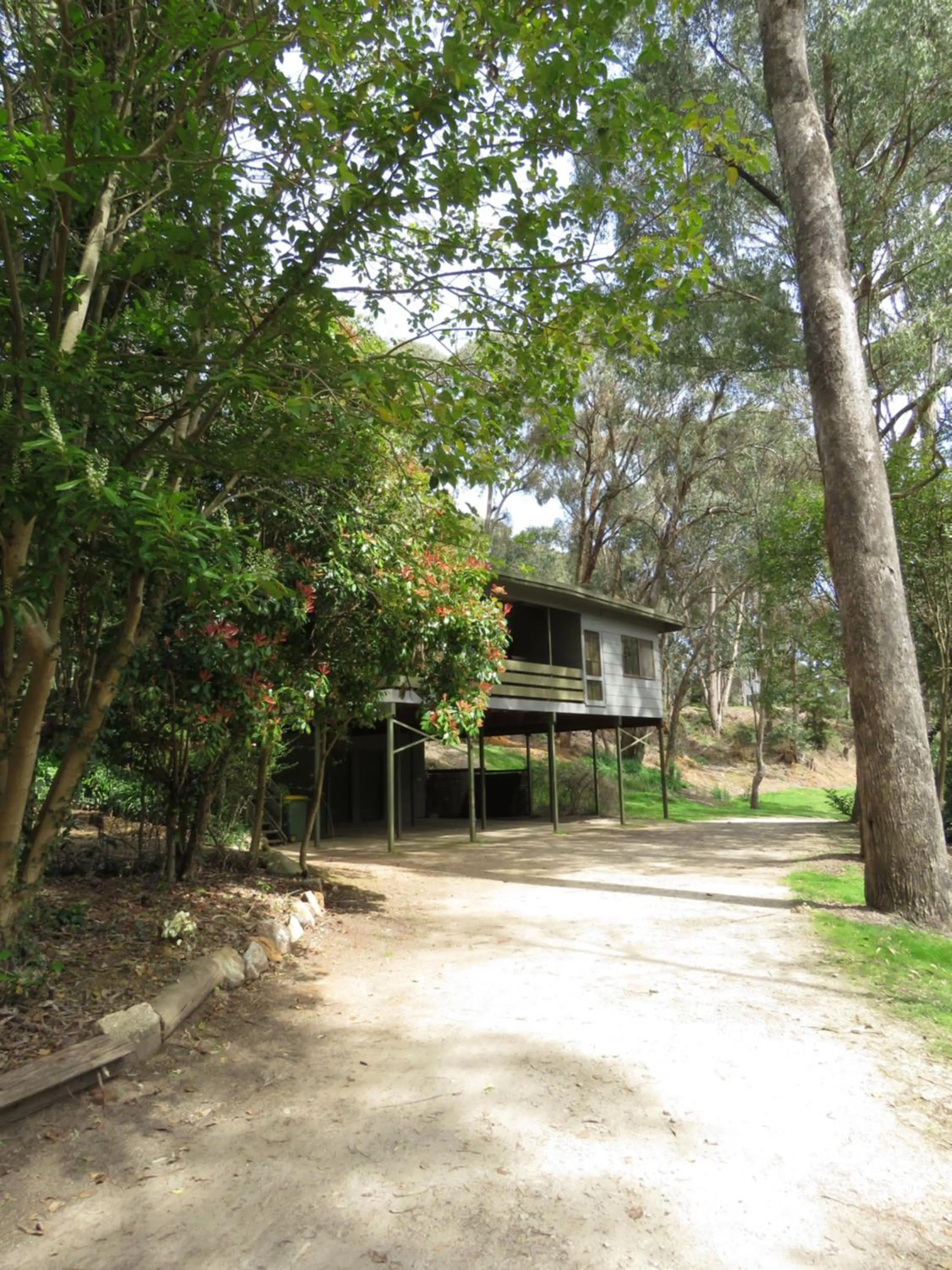 Property building in Beechworth Holiday Park