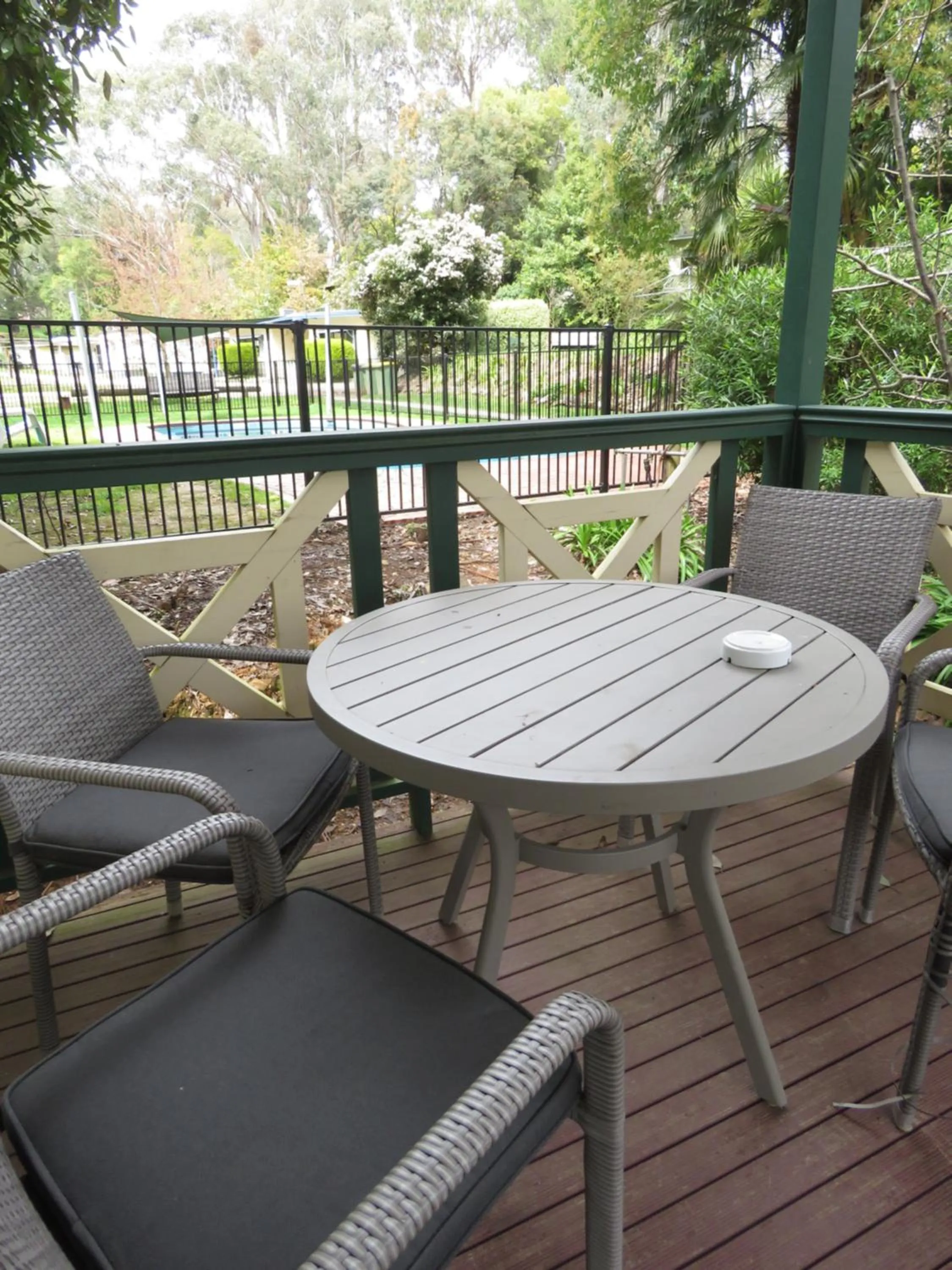 Facade/entrance in Beechworth Holiday Park