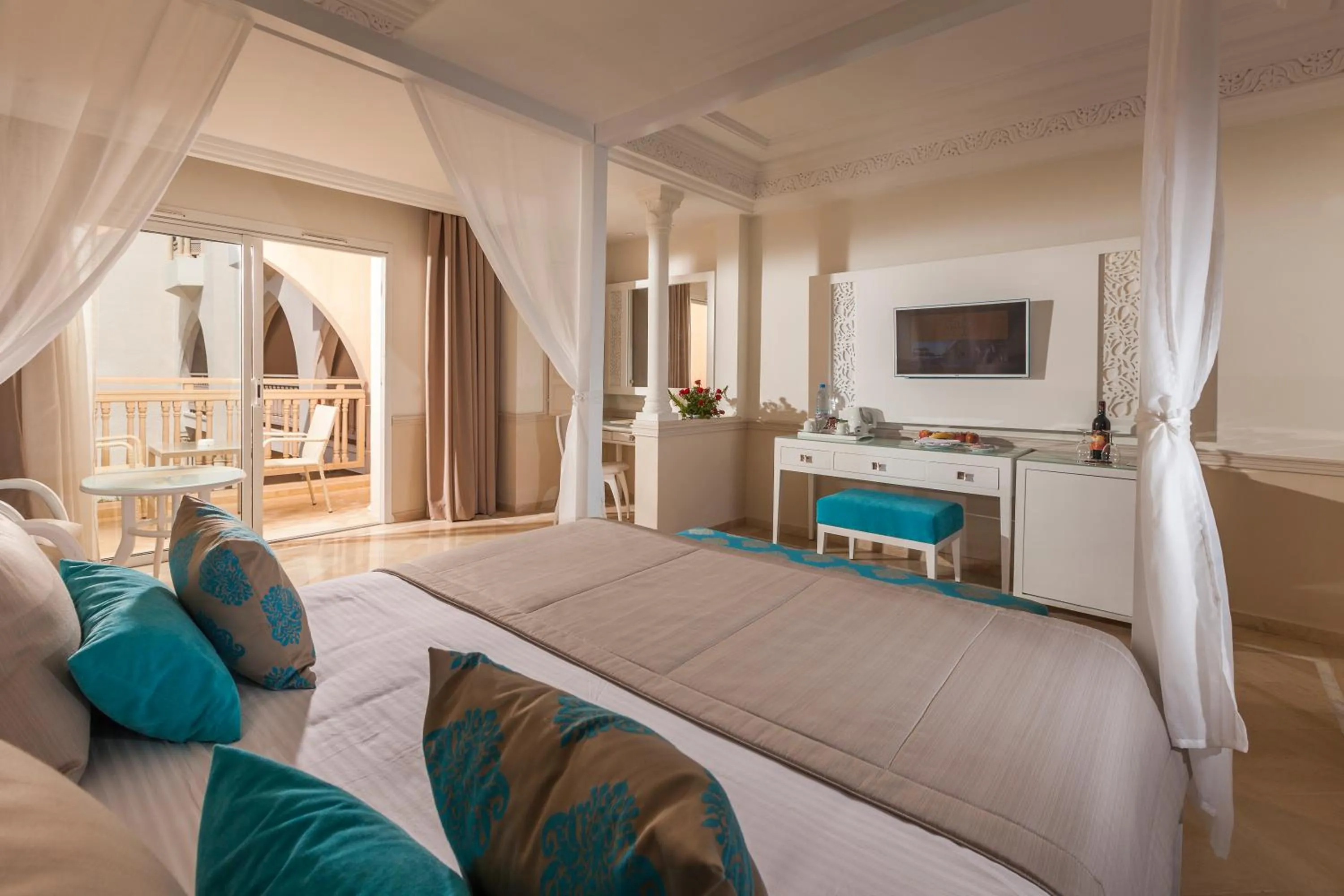 Bedroom in TUI BLUE Palm Beach Palace Djerba - Adult Only