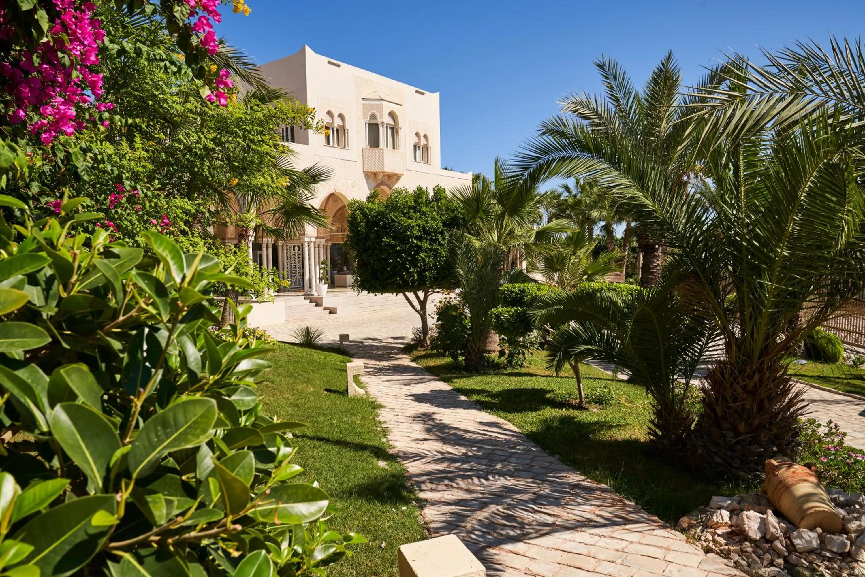 Facade/entrance in TUI BLUE Palm Beach Palace Djerba - Adult Only