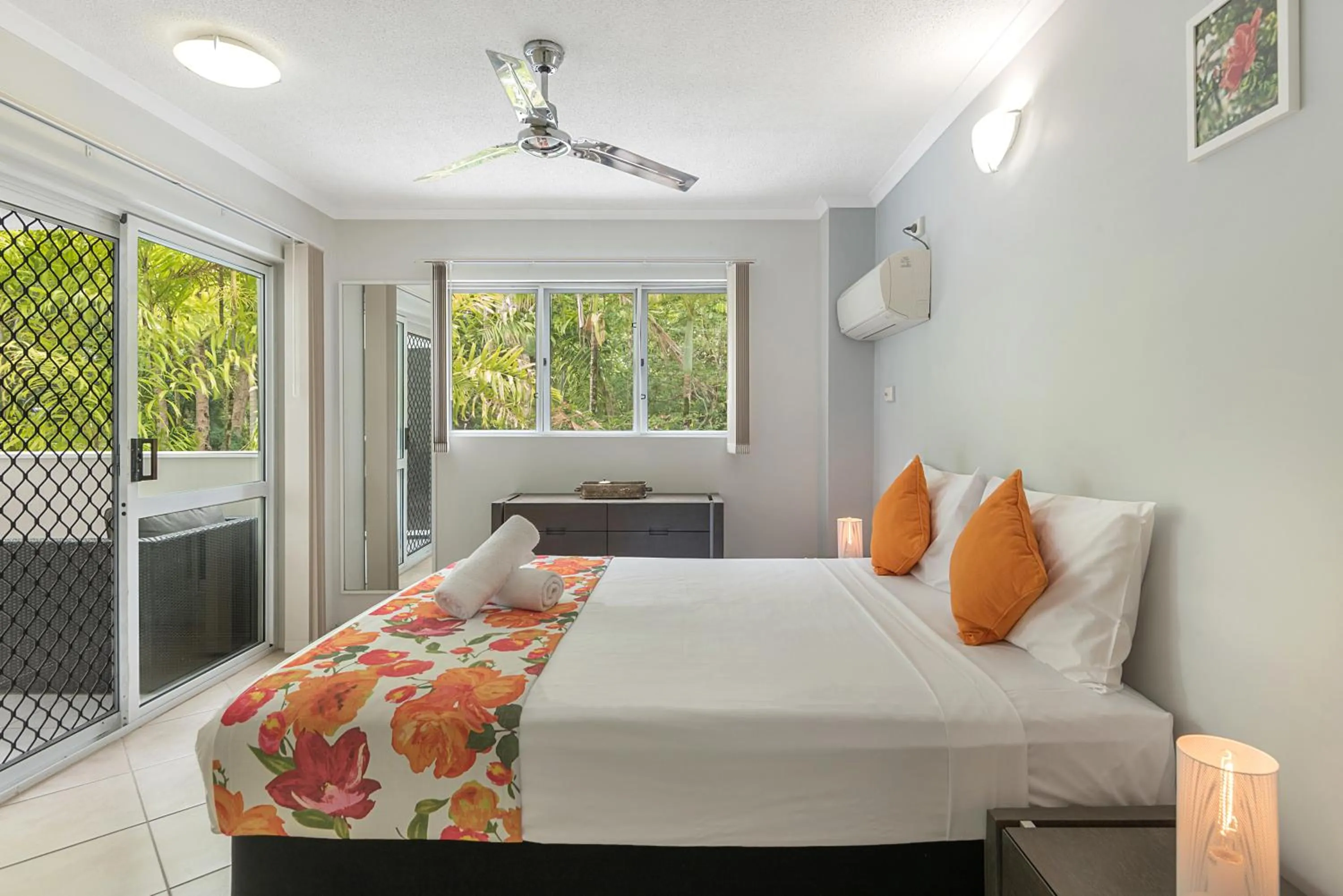 Bedroom, Bed in Outrigger Apartments Port Douglas